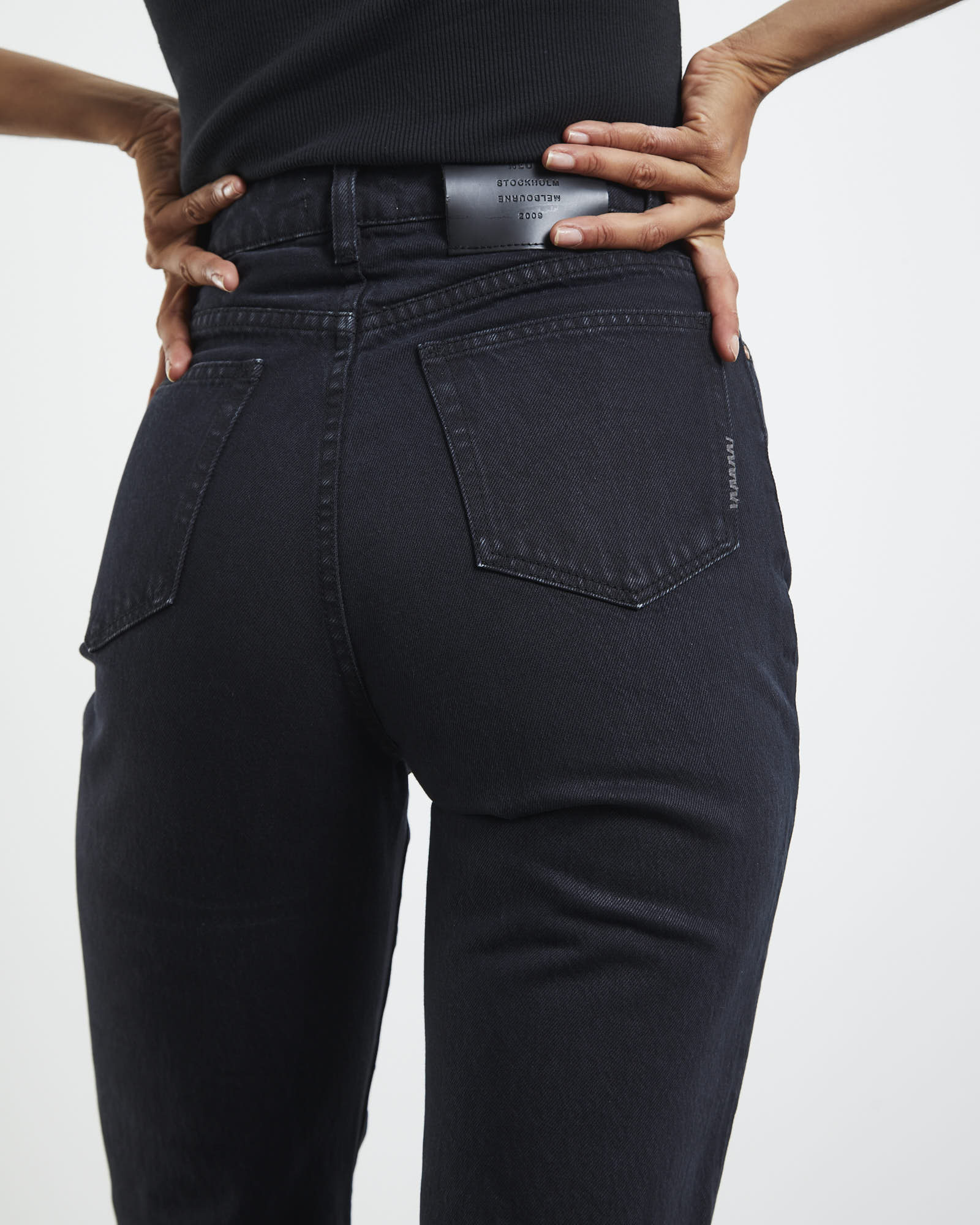 Nico Straight Jeans - Image 11