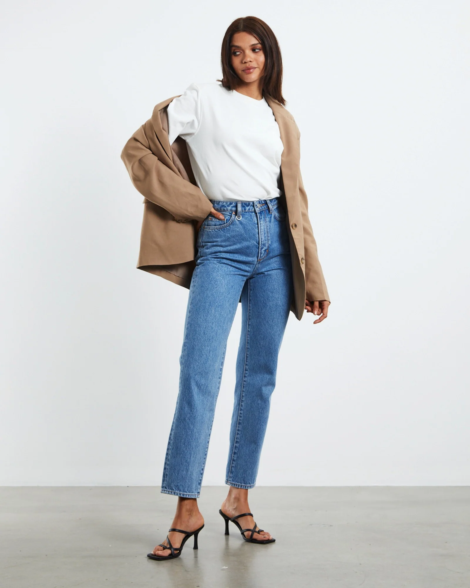 Nico Straight Jeans - Image 4