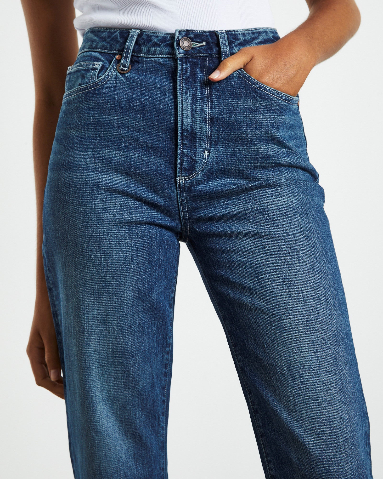 Nico Straight Jeans Isolation Blue - Image 5