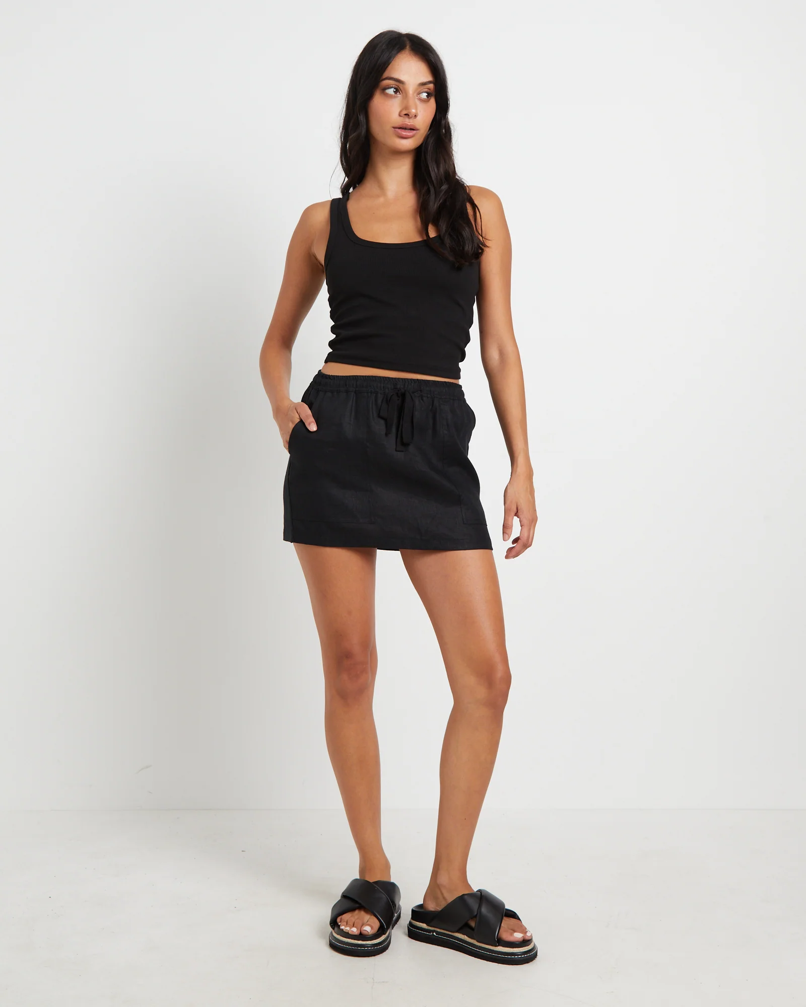 Nixie Mini Linen Skirt in Black - Image 3