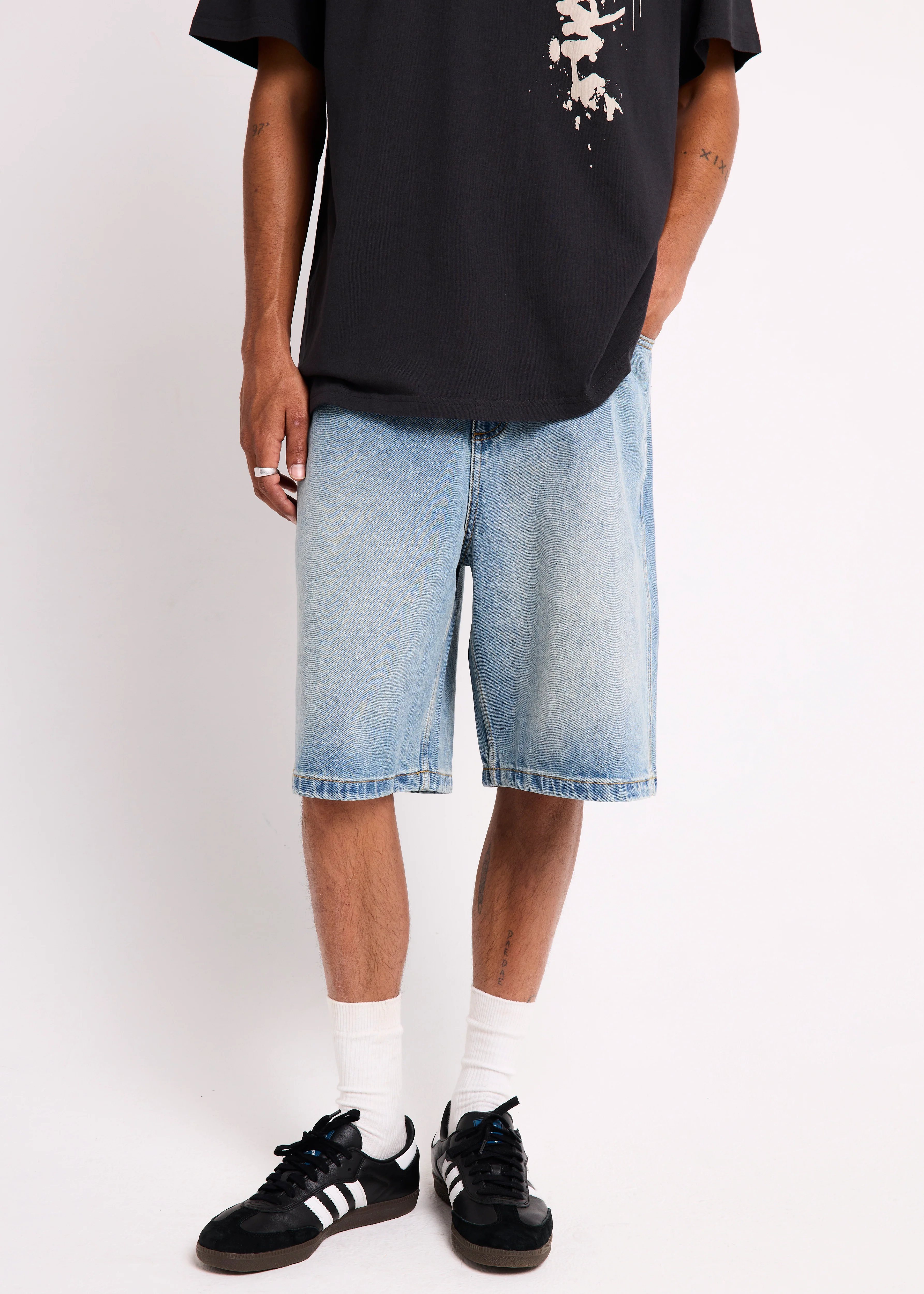 Inner Visions Denim 23" Walkshort - Image 2
