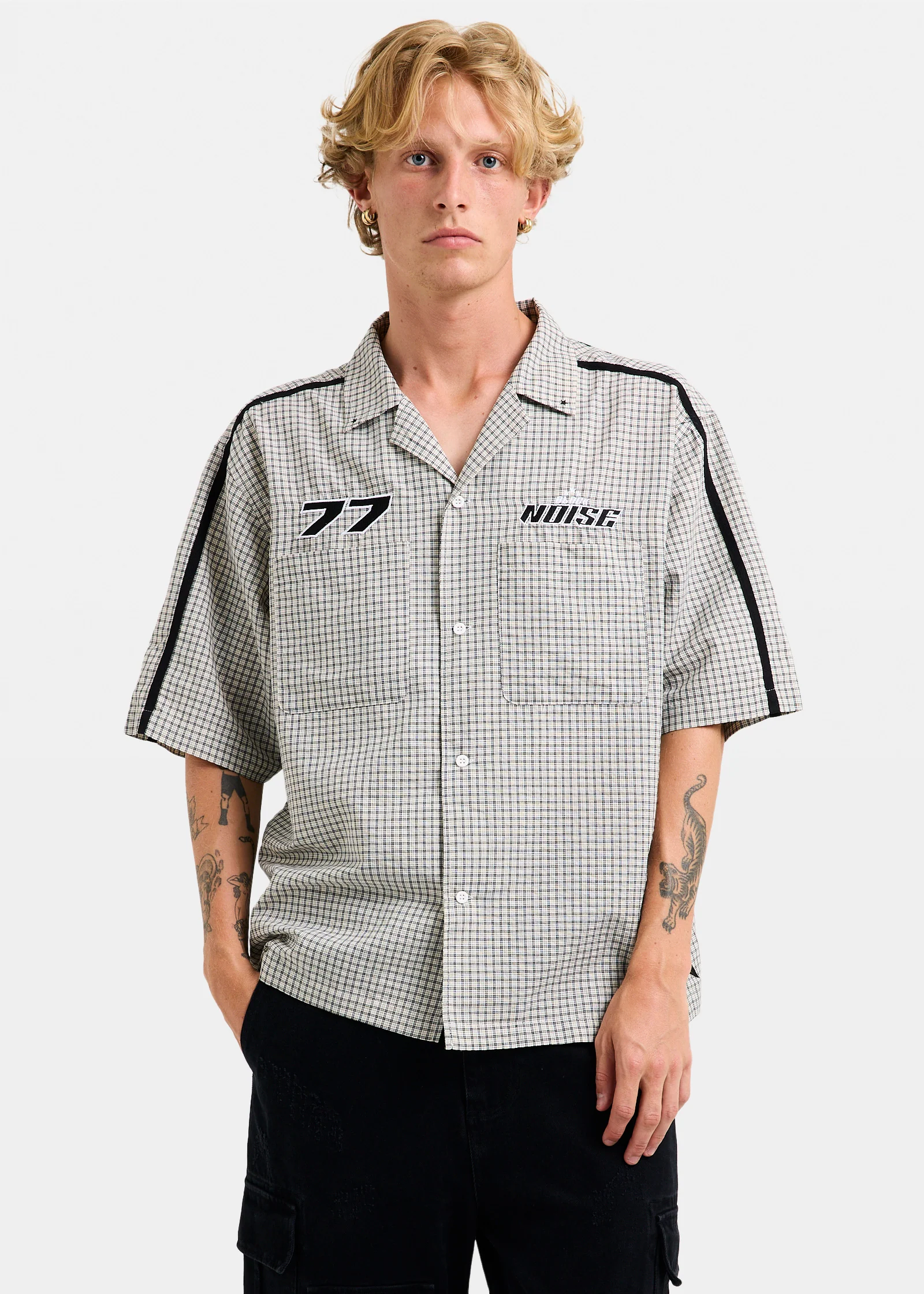 Noise Short Sleeve Shirt - Image 2