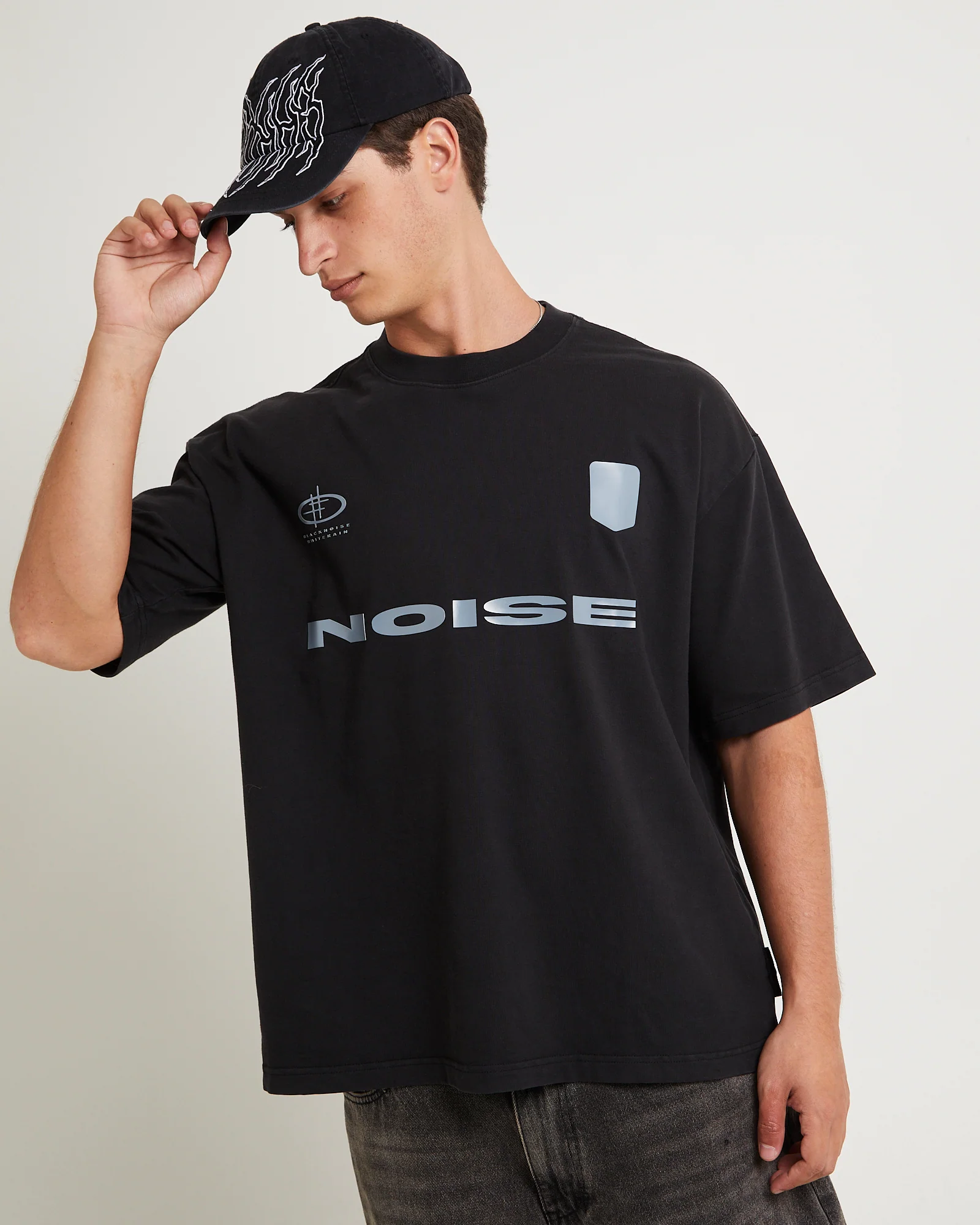 Noise United T-Shirt - Image 5