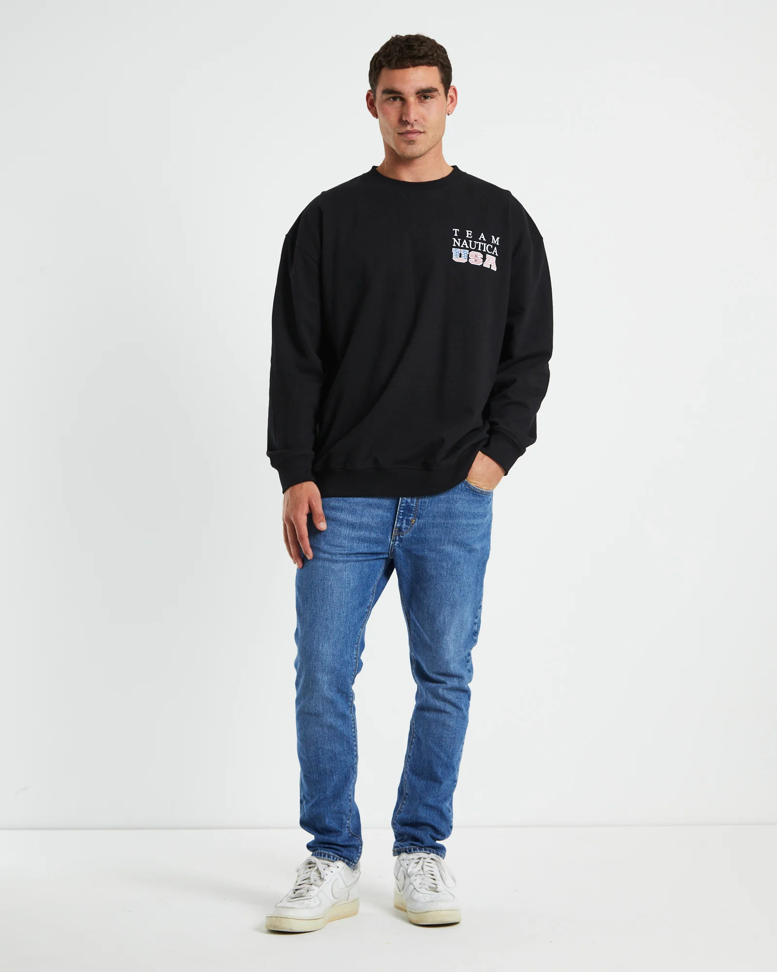 Norrie Long Sleeve Sweatshirt in Black - Image 3