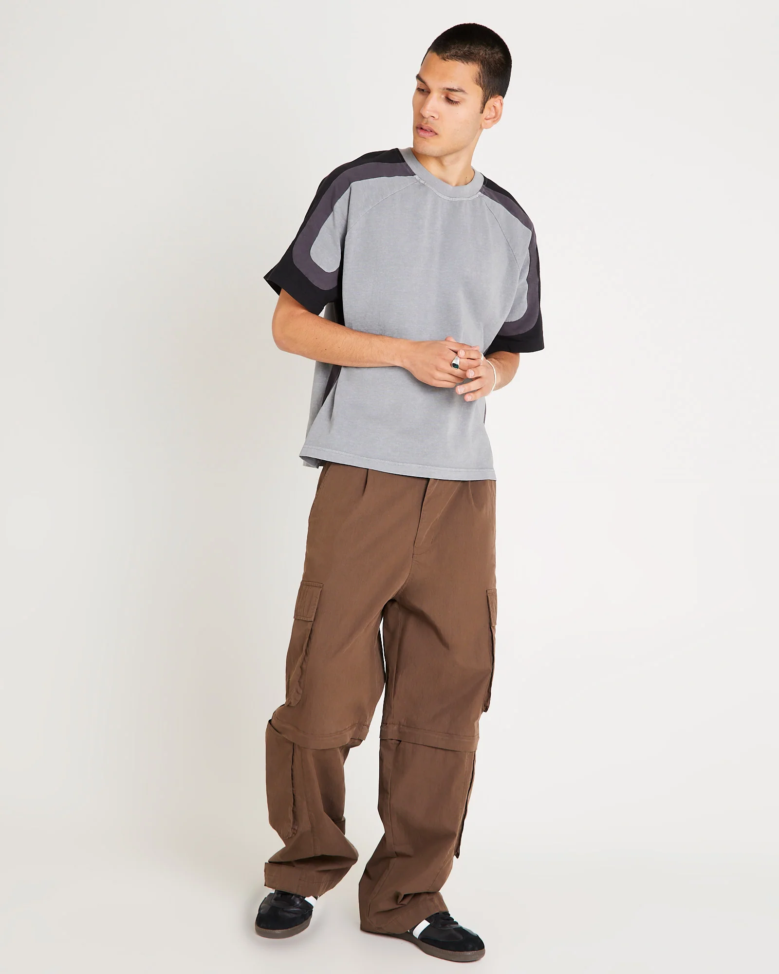 Novel Raglan Spliced T-Shirt - Image 3