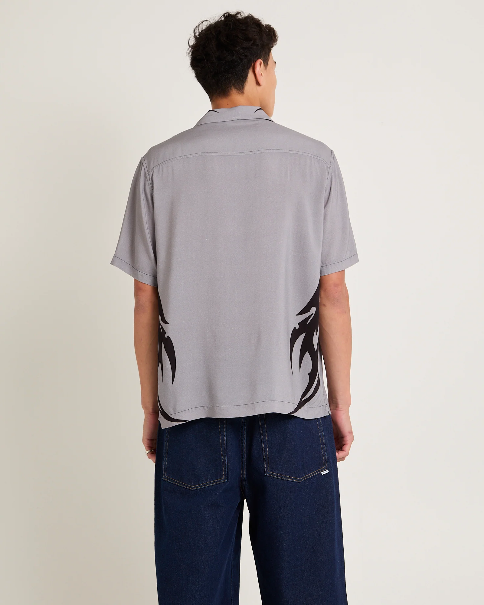Nu Short Sleeve Resort Shirt - Image 2