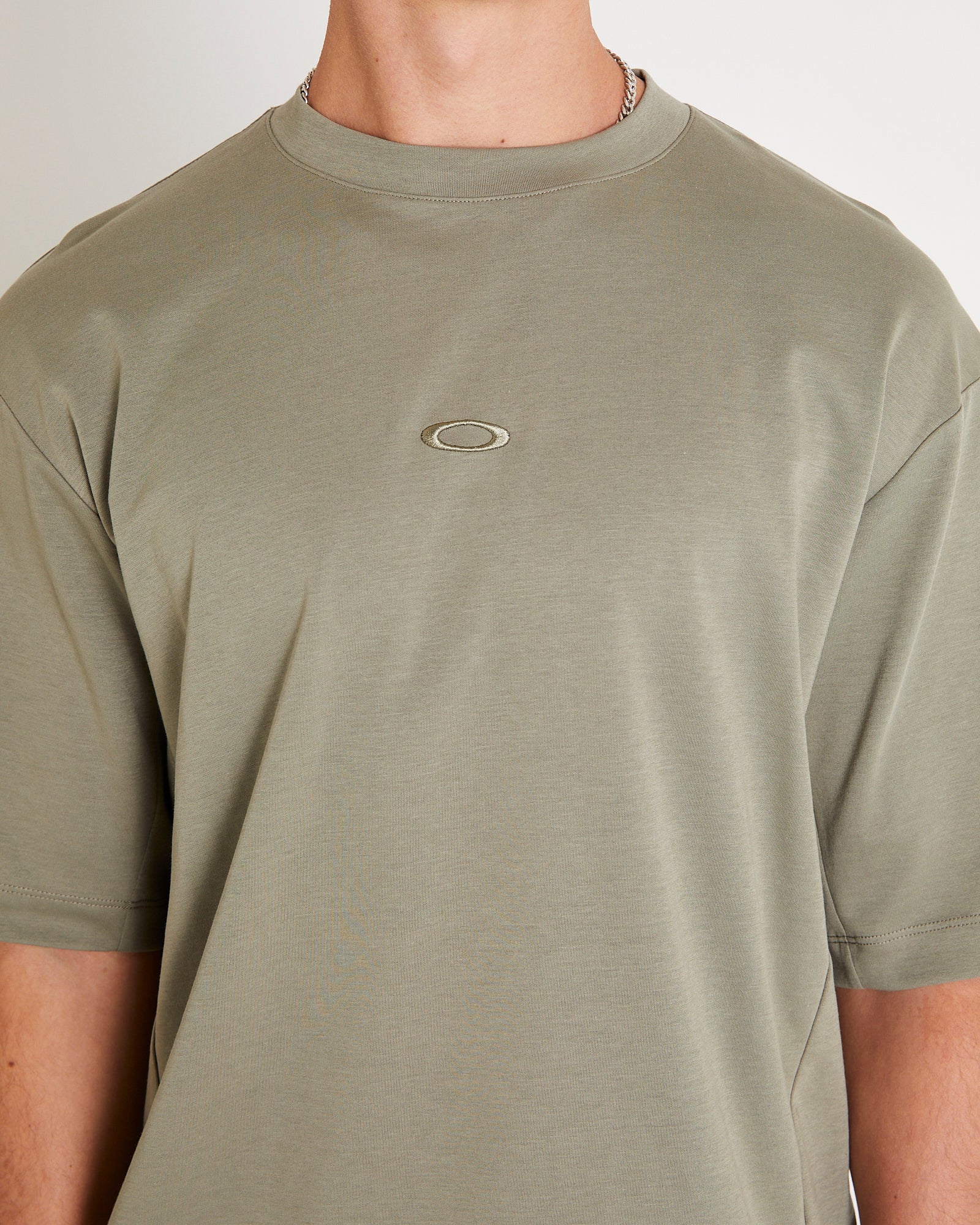 Oakley Driven T-Shirt - Image 5