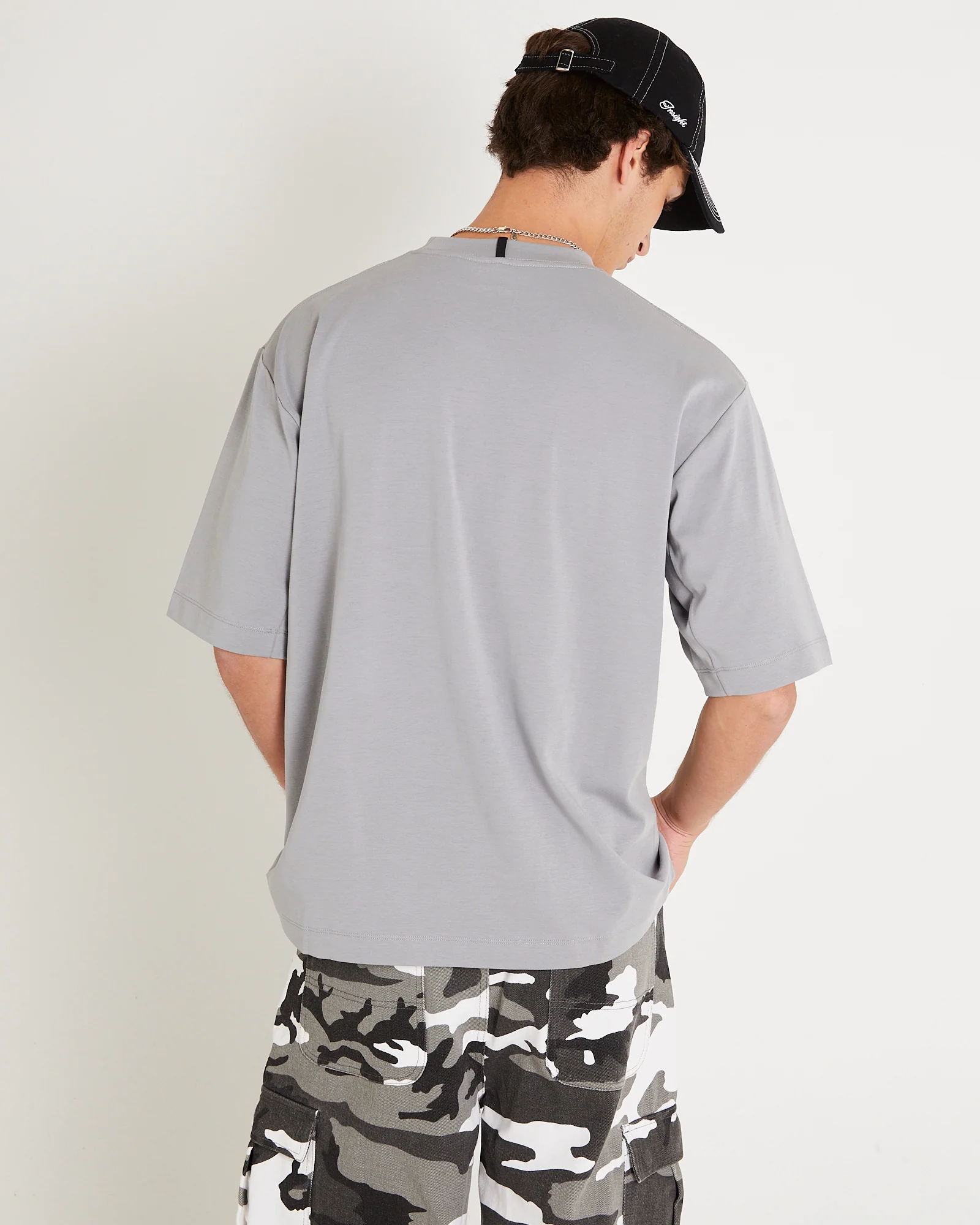 Oakley Driven T-Shirt - Image 2