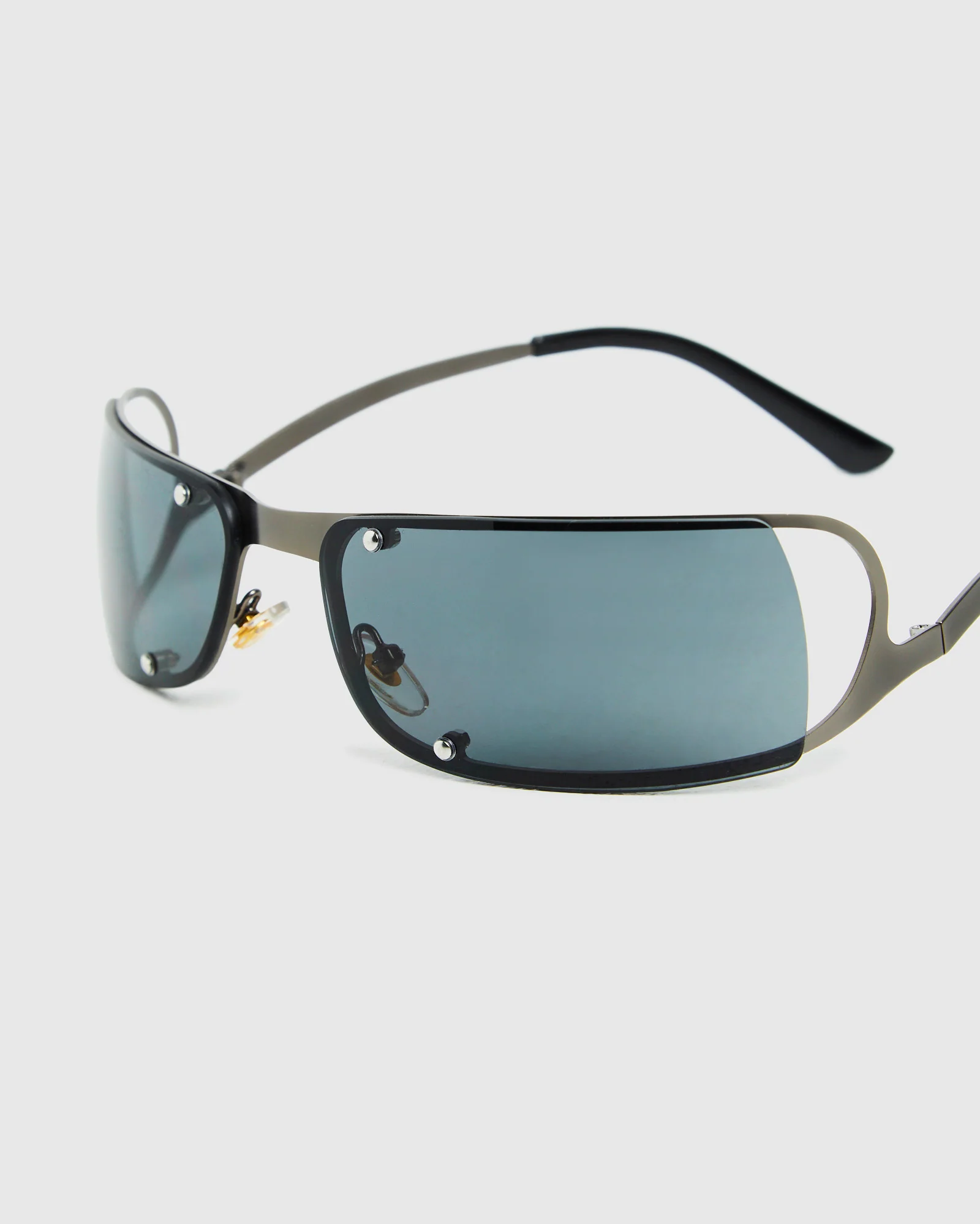Octavia Sunglasses Black - Image 4