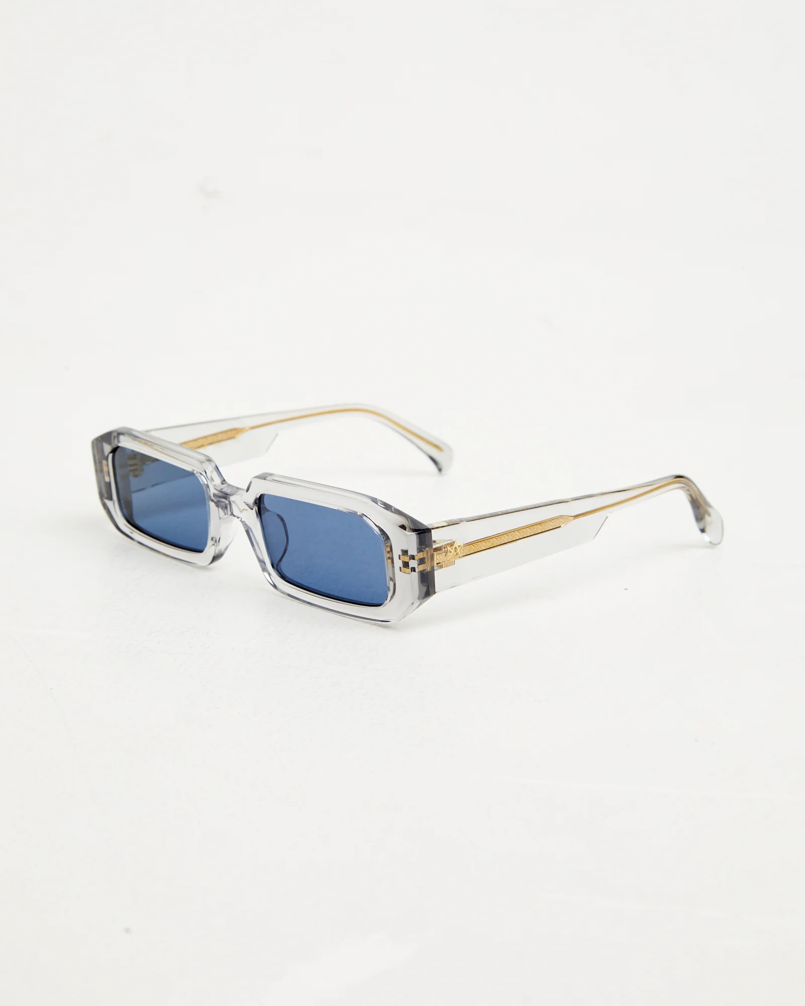 Ollie Sunglasses in Ghost