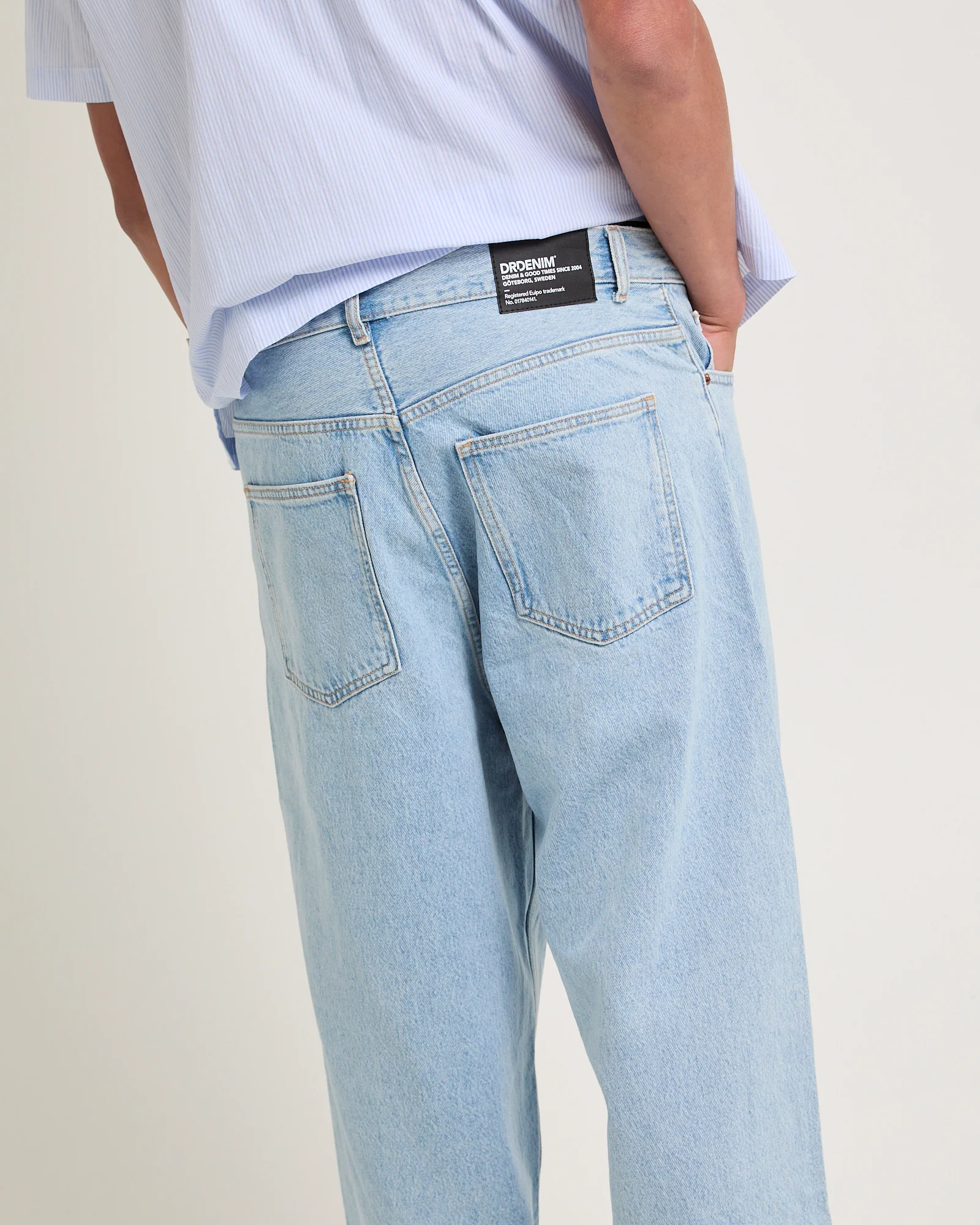 Omar Baggy Denim Jeans Stream Light Retro - Image 5
