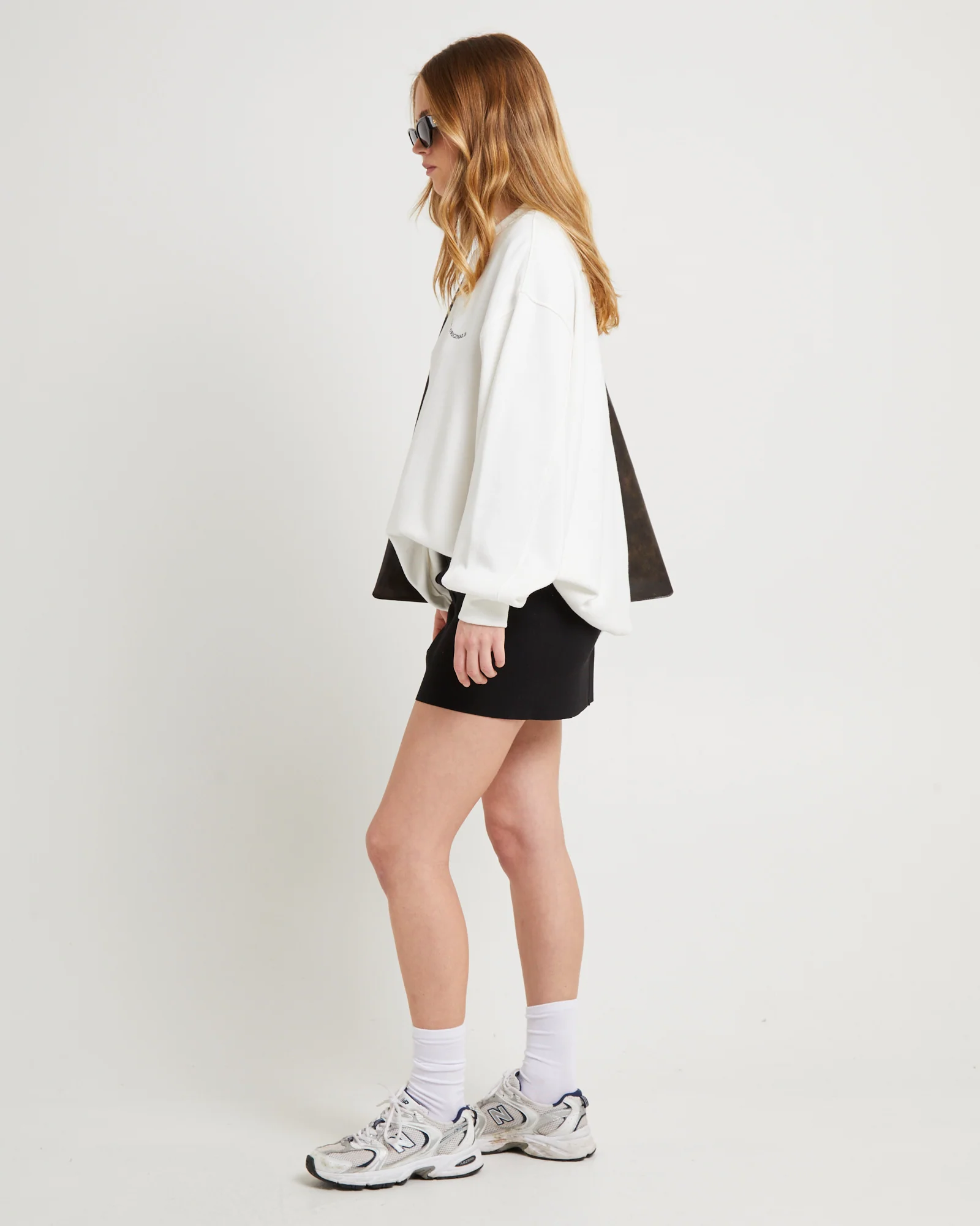 Oversized Wave Origin Fleece Crew Jumper - Image 4
