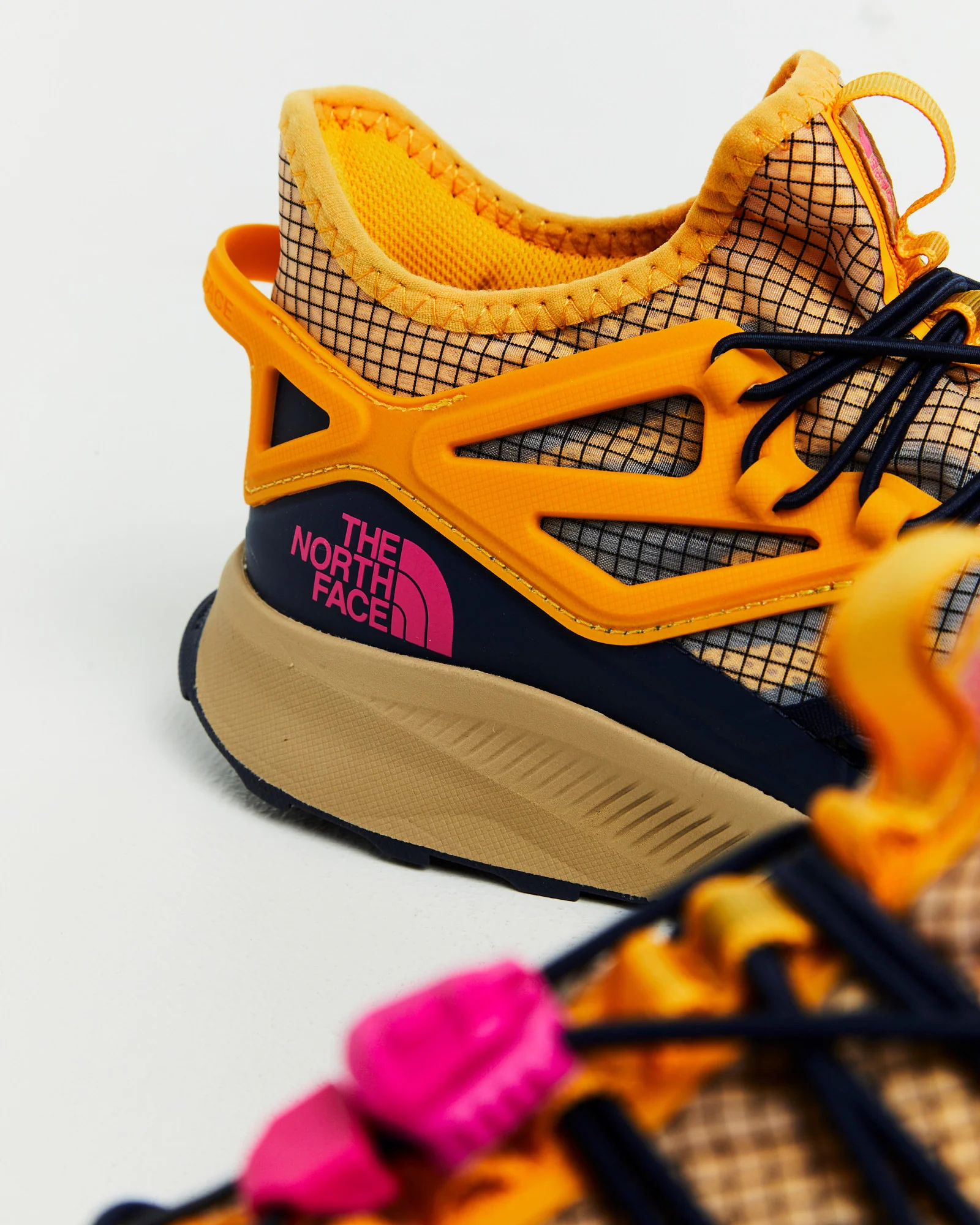 Oxeye Tech Sneaker Gold/Summit Navy - Image 6