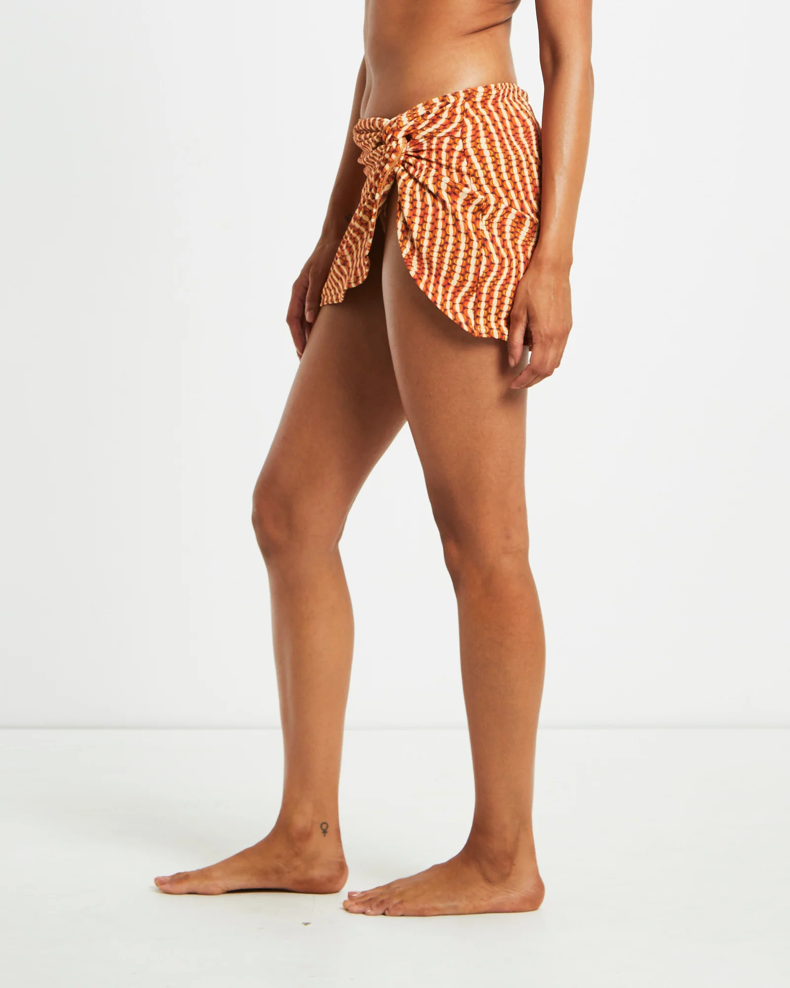 Paloma Geo Warp Mini Skirt in Assorted - Image 4