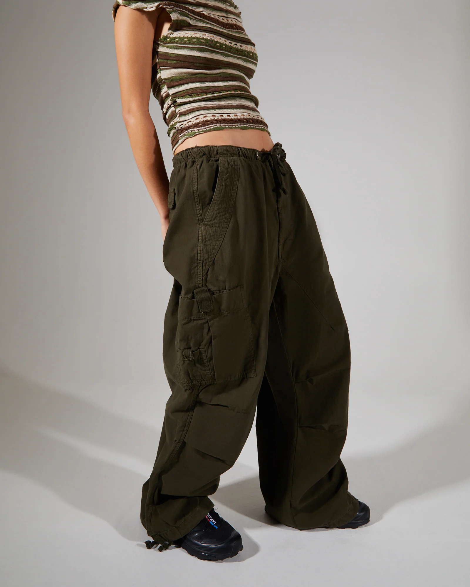 Parachute Cargo Pants Khaki - Image 5