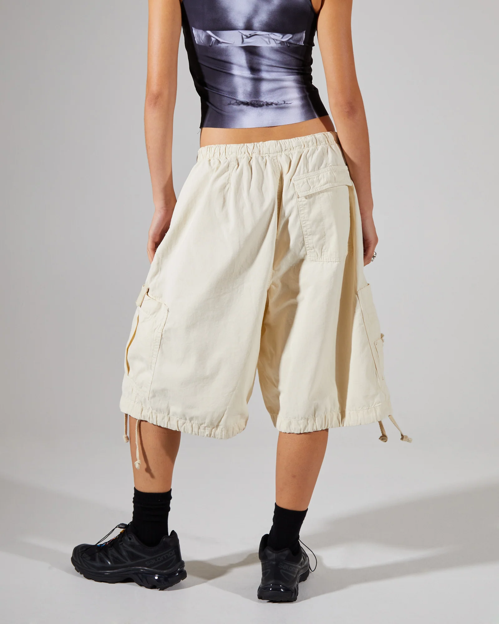 Parachute Cargo Shorts Ecru - Image 3