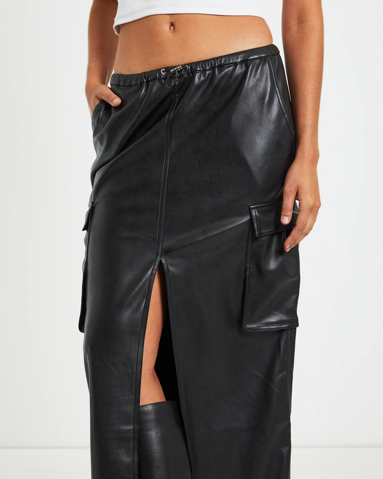 Phoebe Leather Look Cargo Skirt Black - Image 6