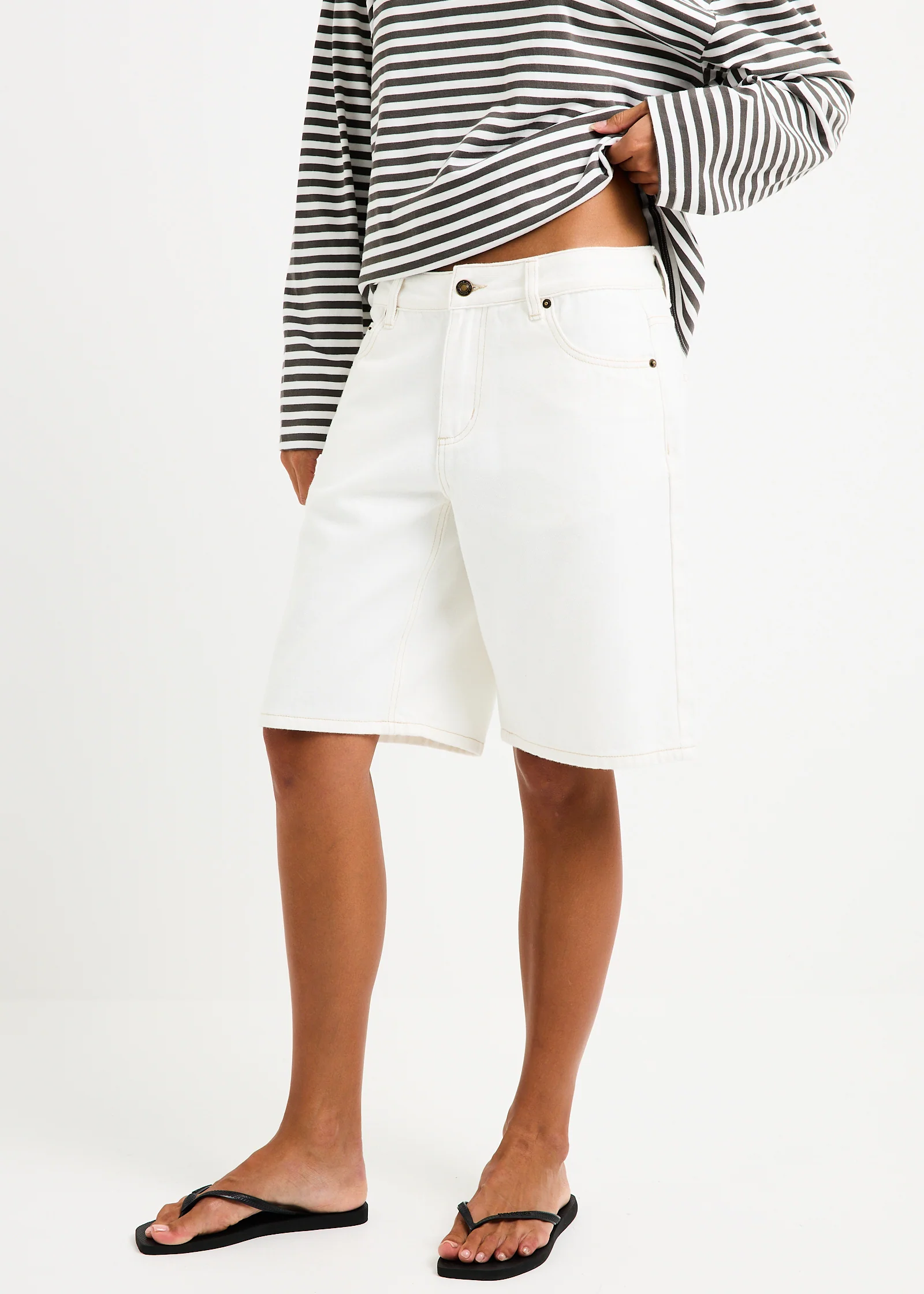 Phoebe Paralell Jorts - Image 5