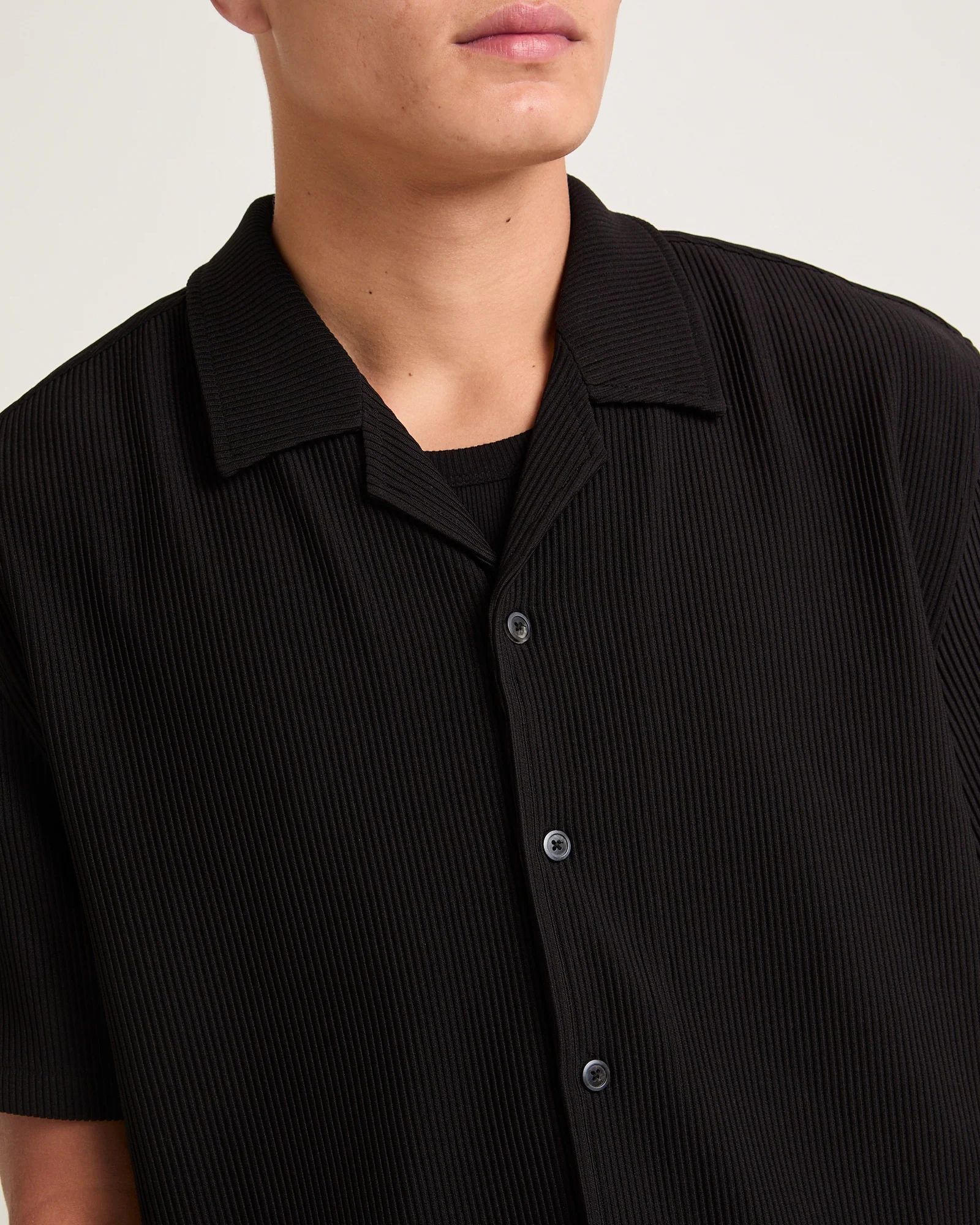 Pleated Resort Short SleeveShirt - Image 5