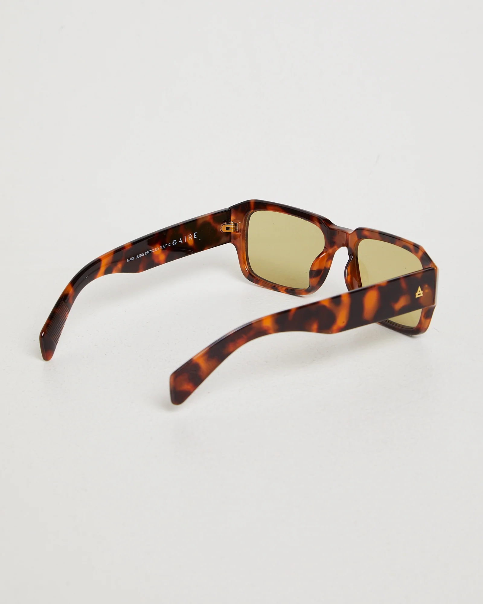 Pluto Sunglasses - Image 4