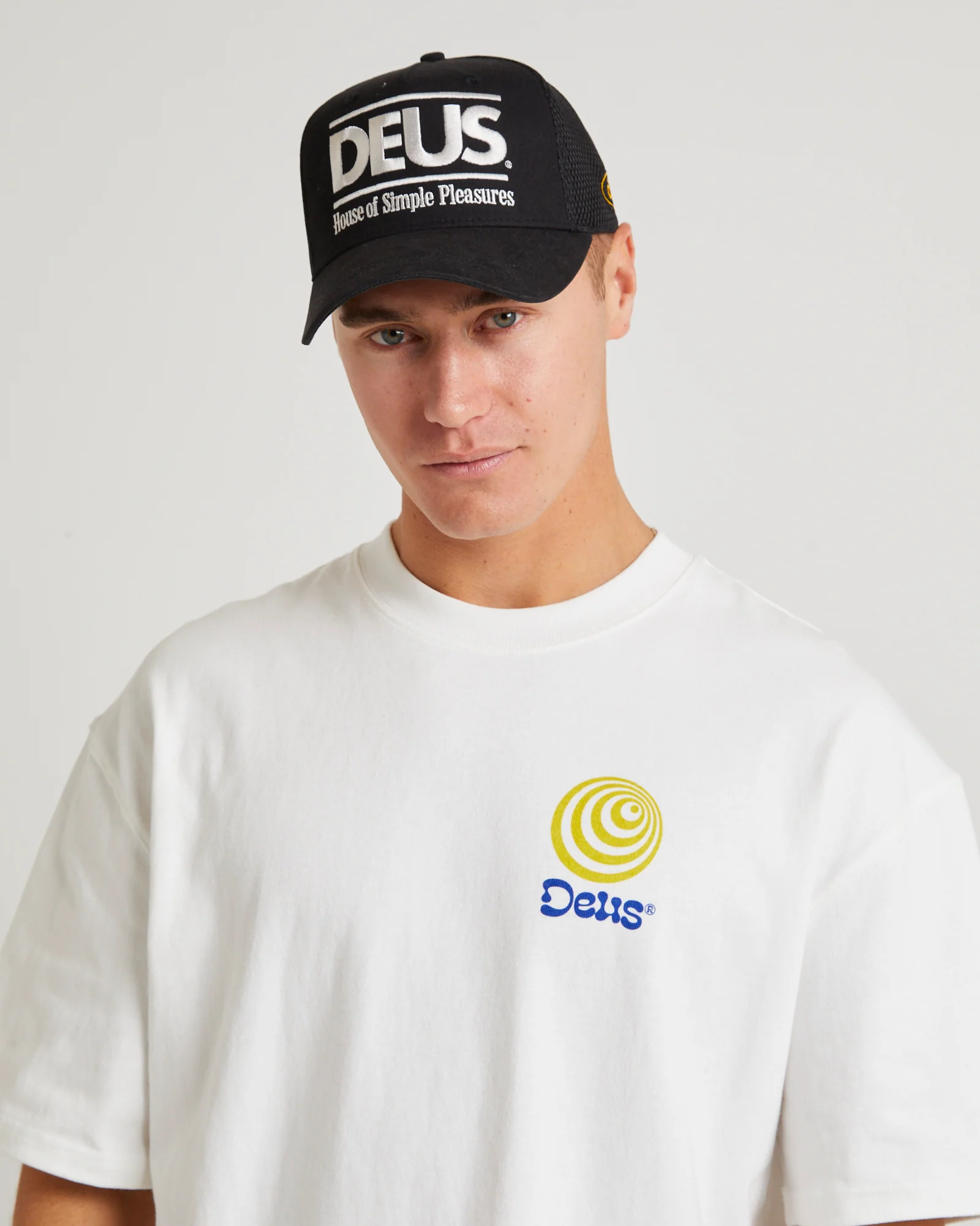 Podium Trucker - Image 2