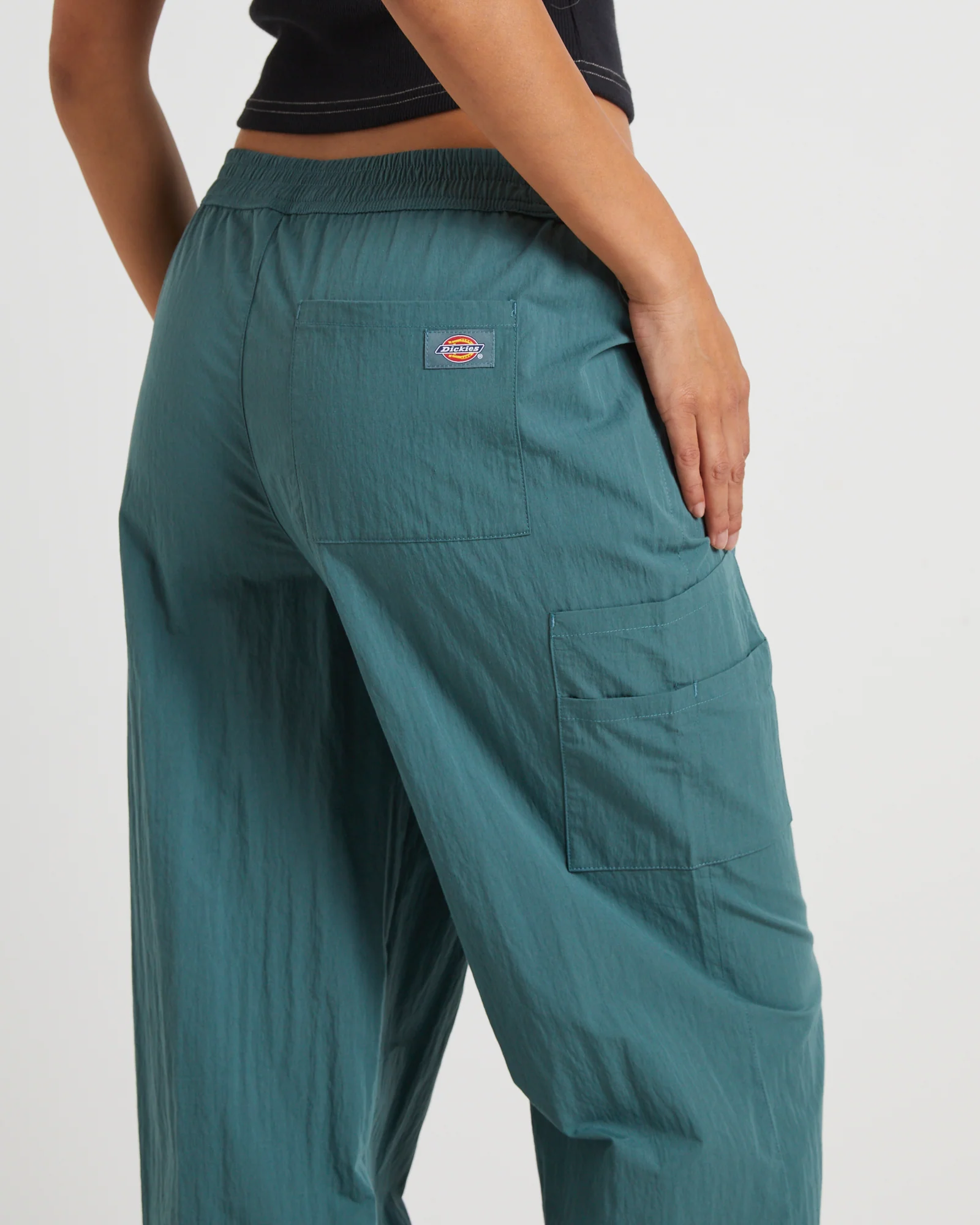 Port Aransas Pants in Lincoln Green - Image 4
