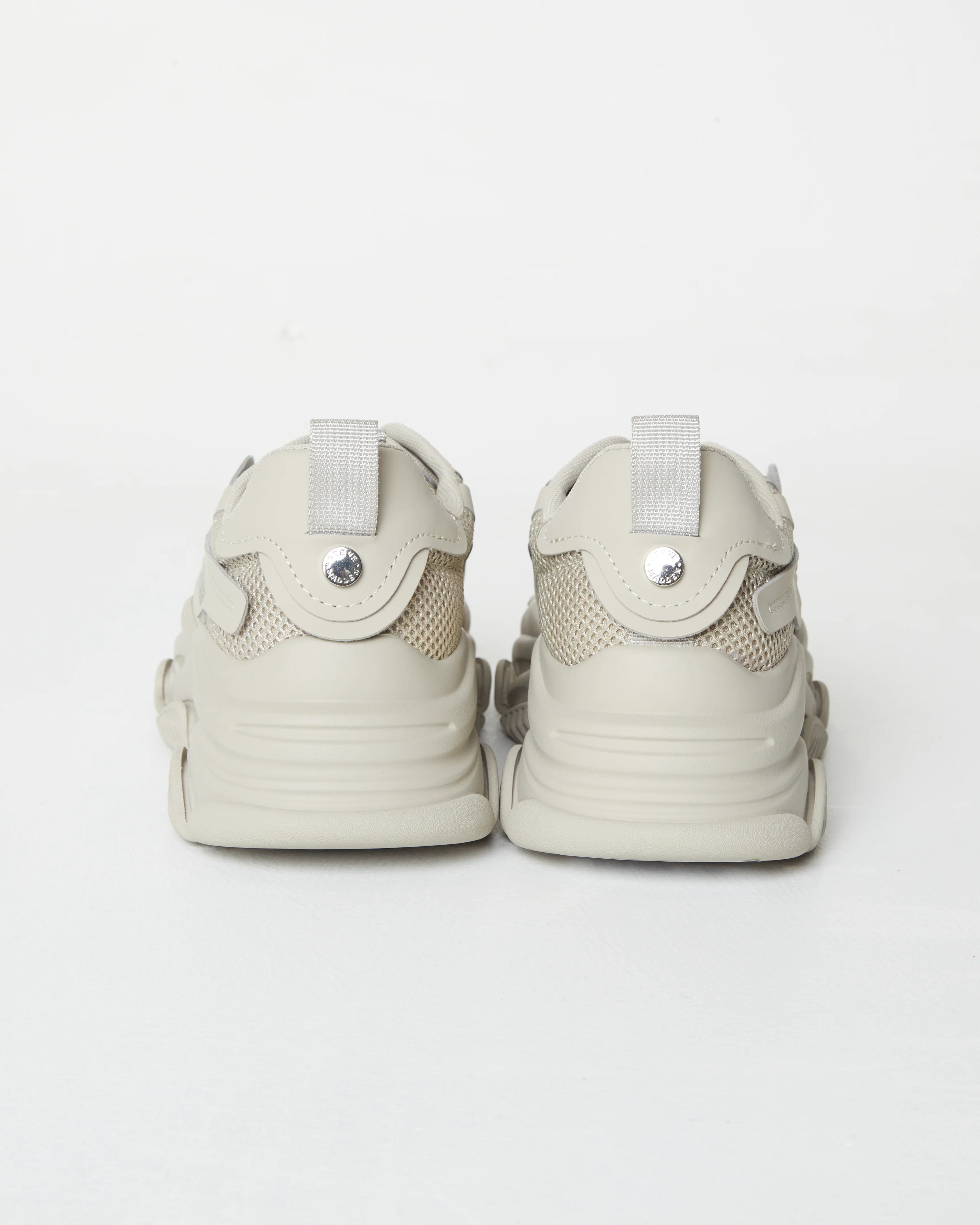Possession Driege Sneakers in Grey - Image 3