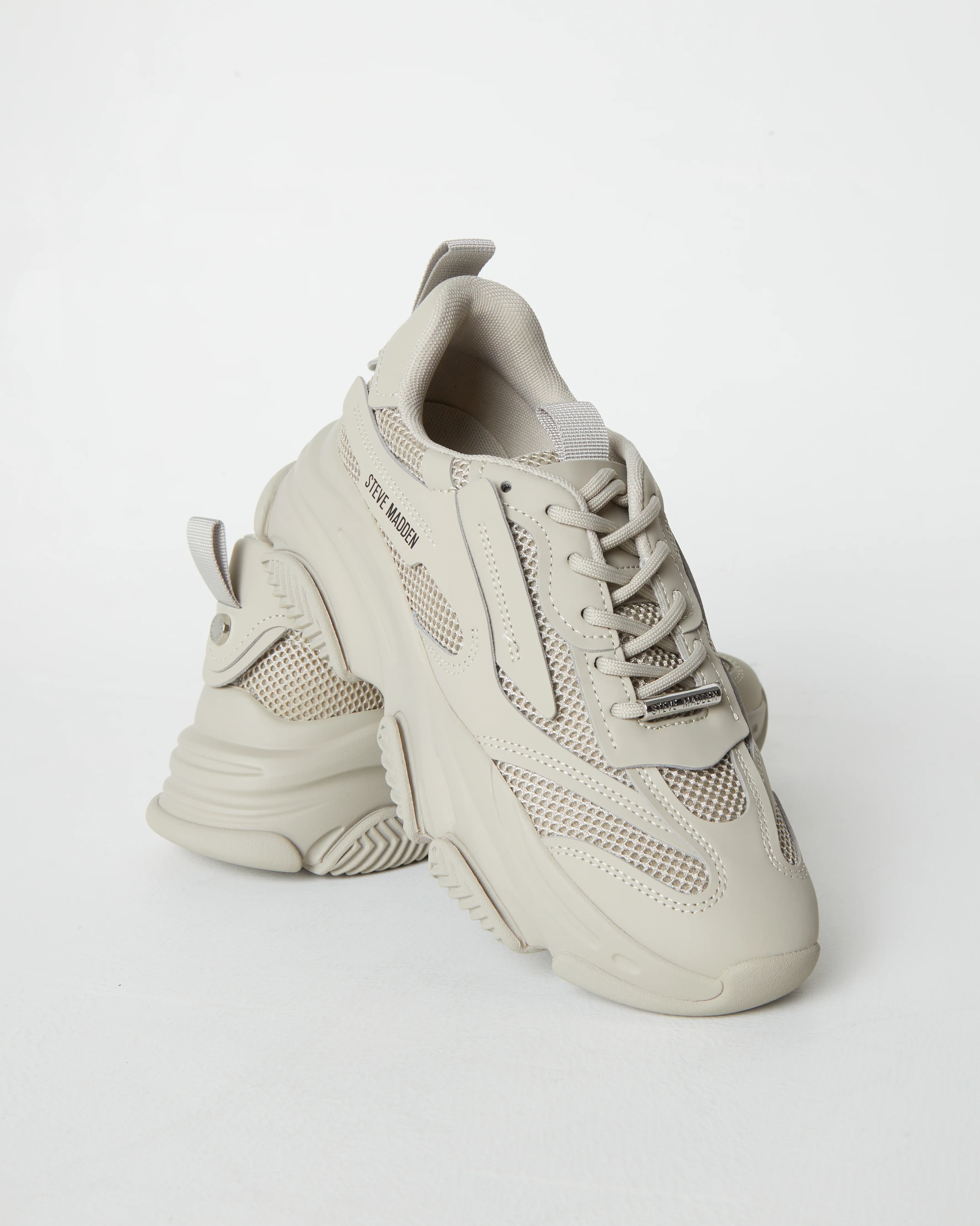 Possession Driege Sneakers in Grey - Image 4
