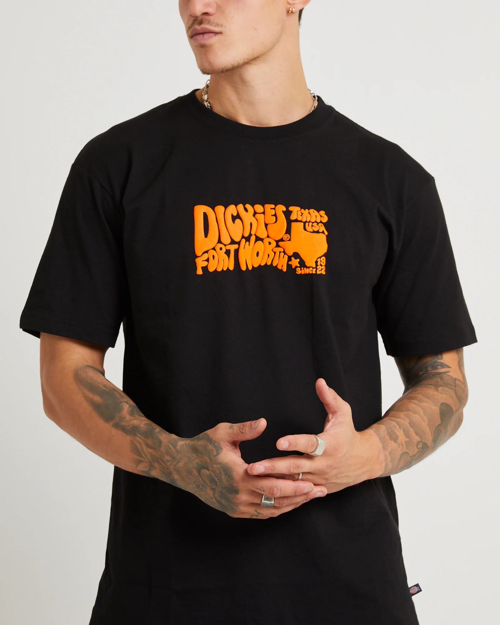 Poster 330 Short Sleeve T-Shirt - Image 4