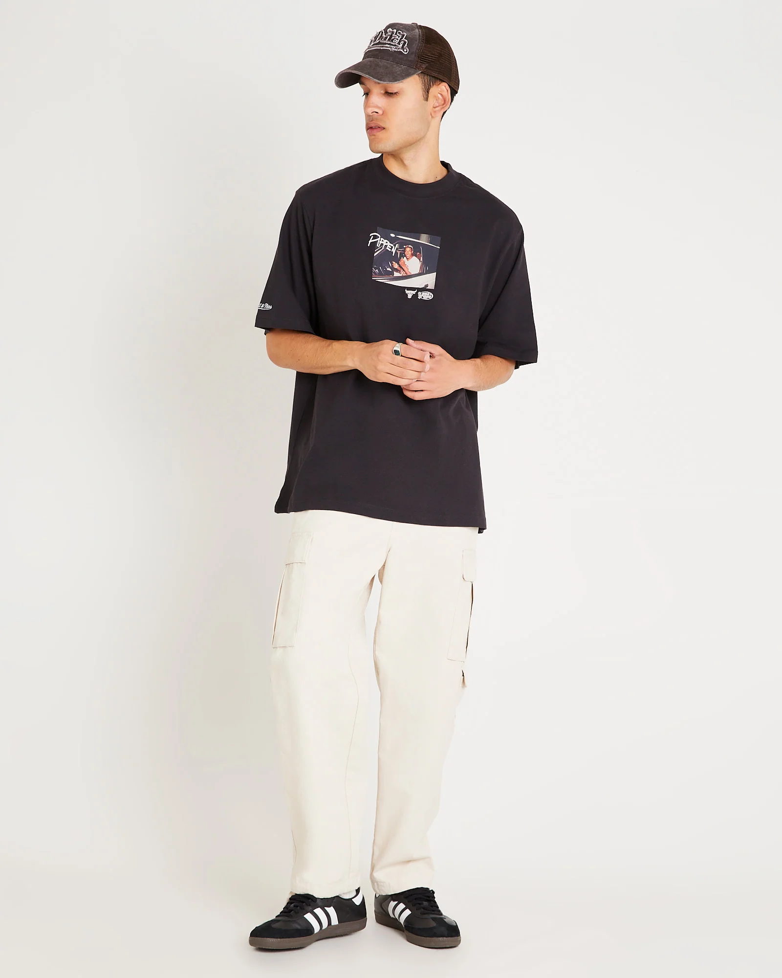 Chicago Bulls Scottie Pippen Pre & Post Game T-Shirt - Image 4