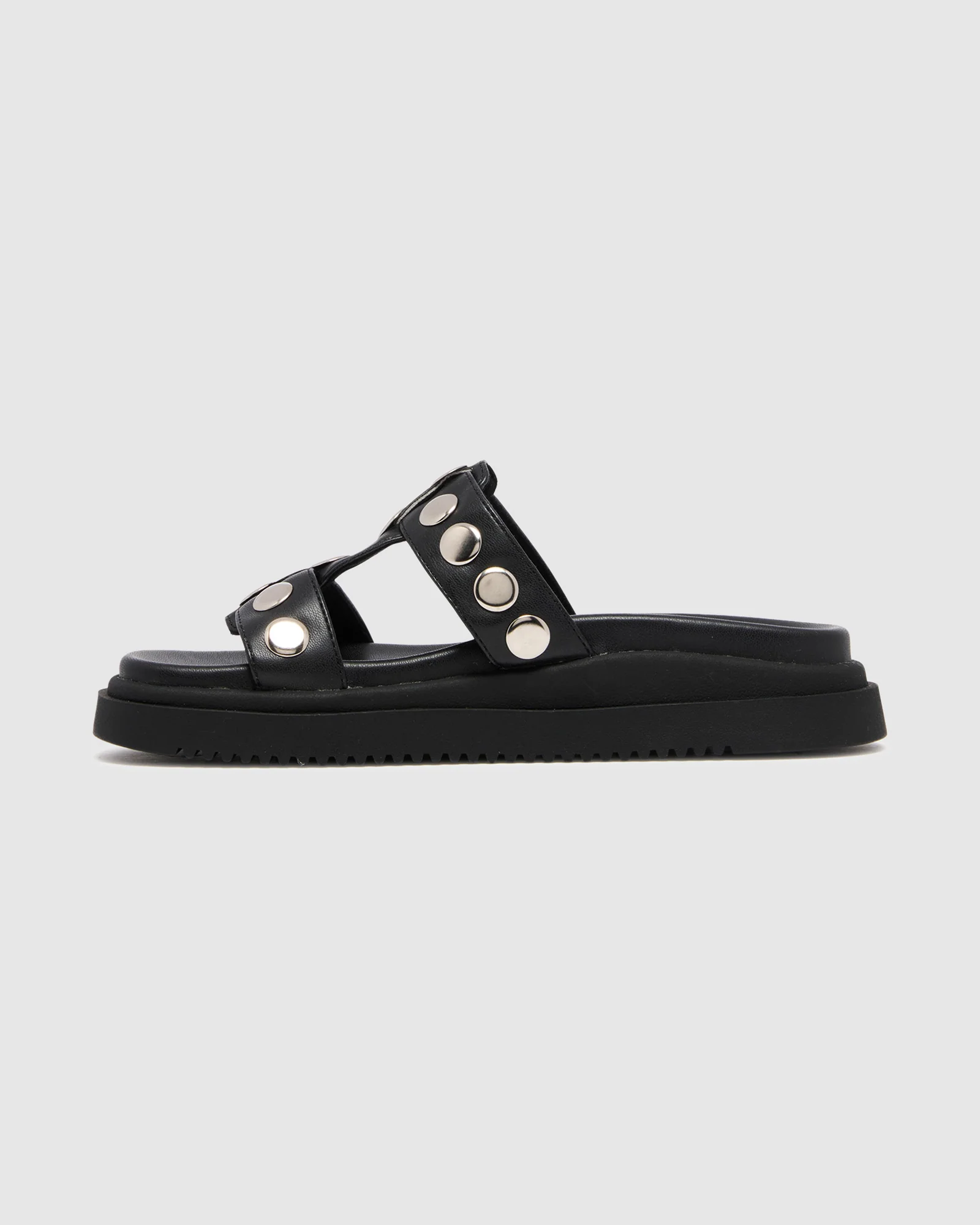 Pretense Flat Sandal - Image 4