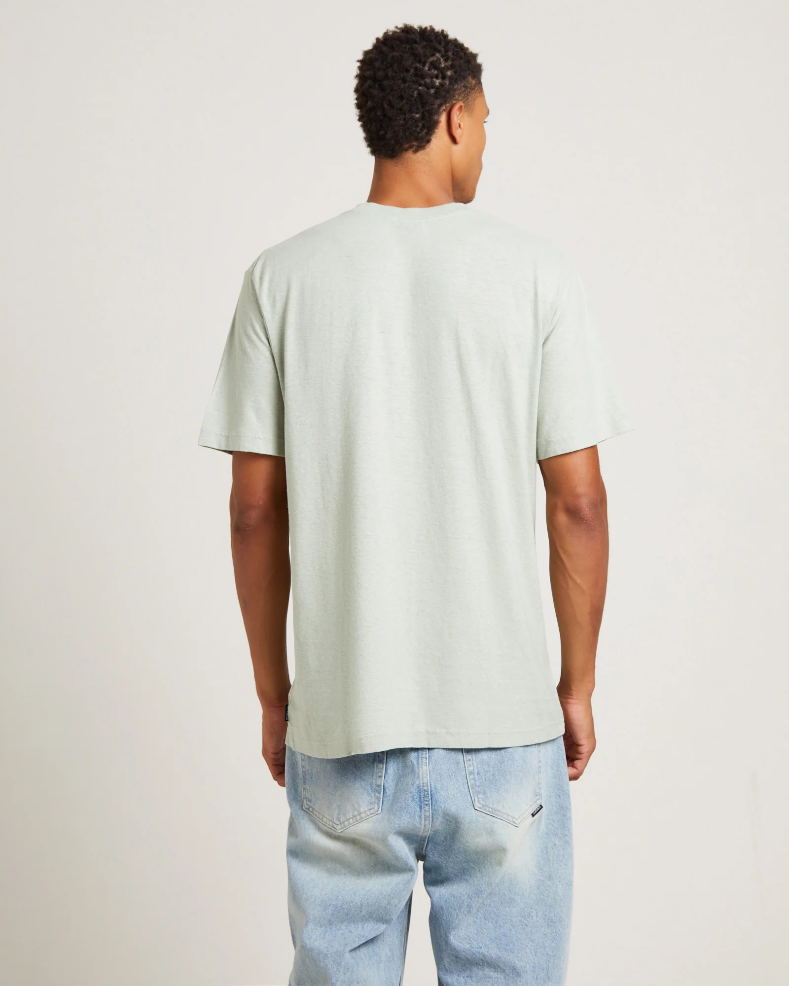 Proclaim Hemp Retro Fit Short Sleeve T-Shirt in Eucalyptus - Image 2