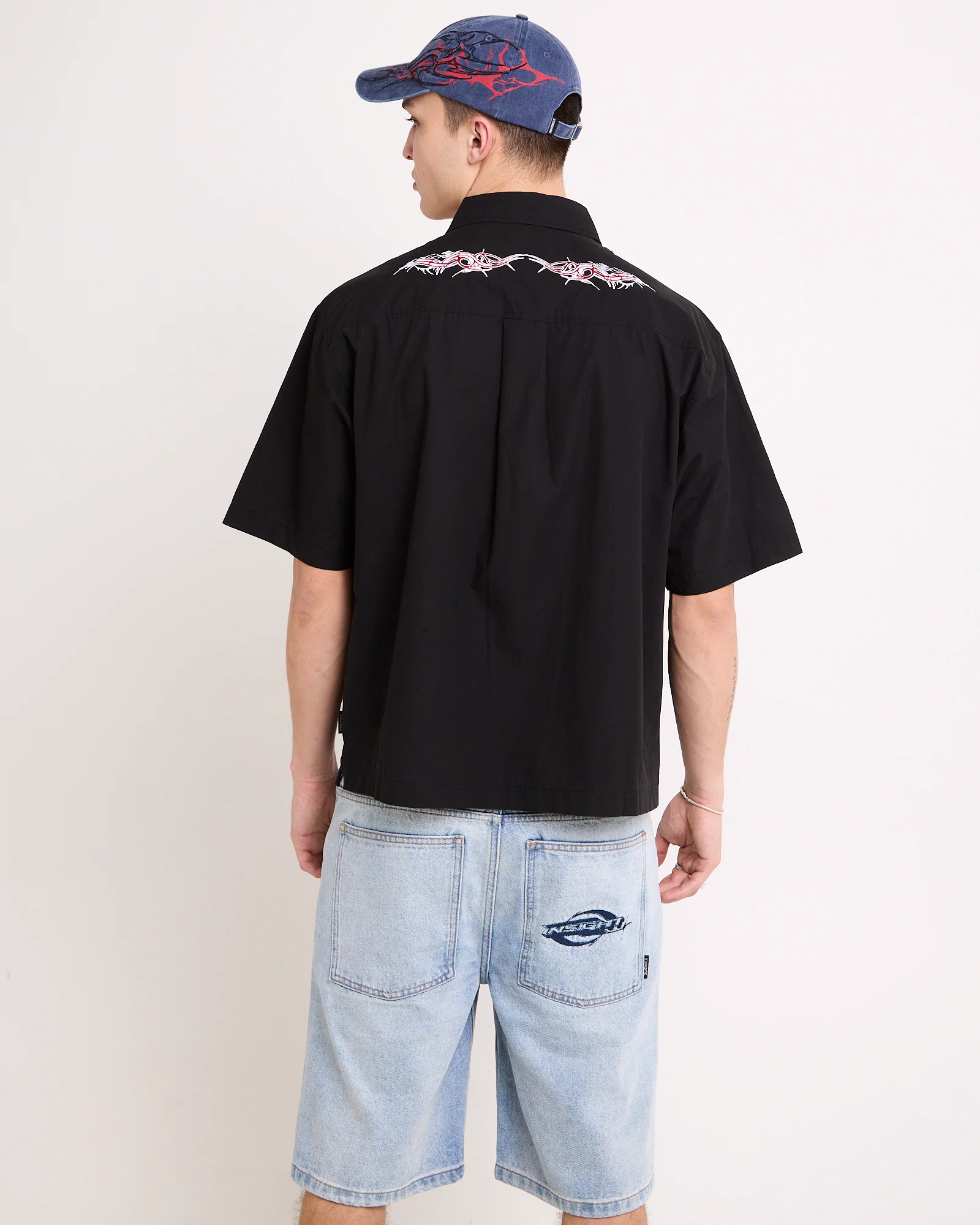 Quiver Short Sleeve Shirt - Image 2