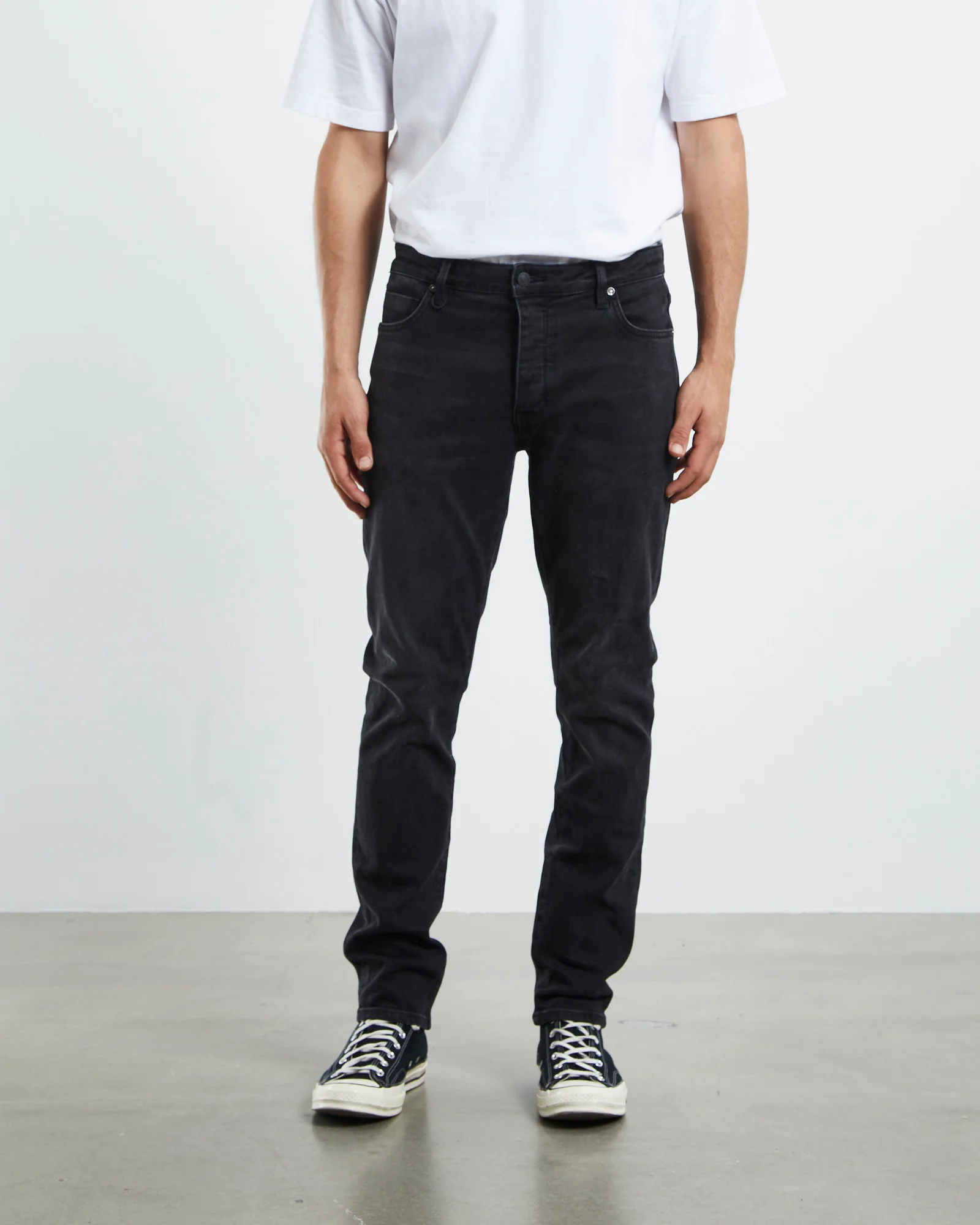 Ray Tapered Slim Denim Jeans - Image 5