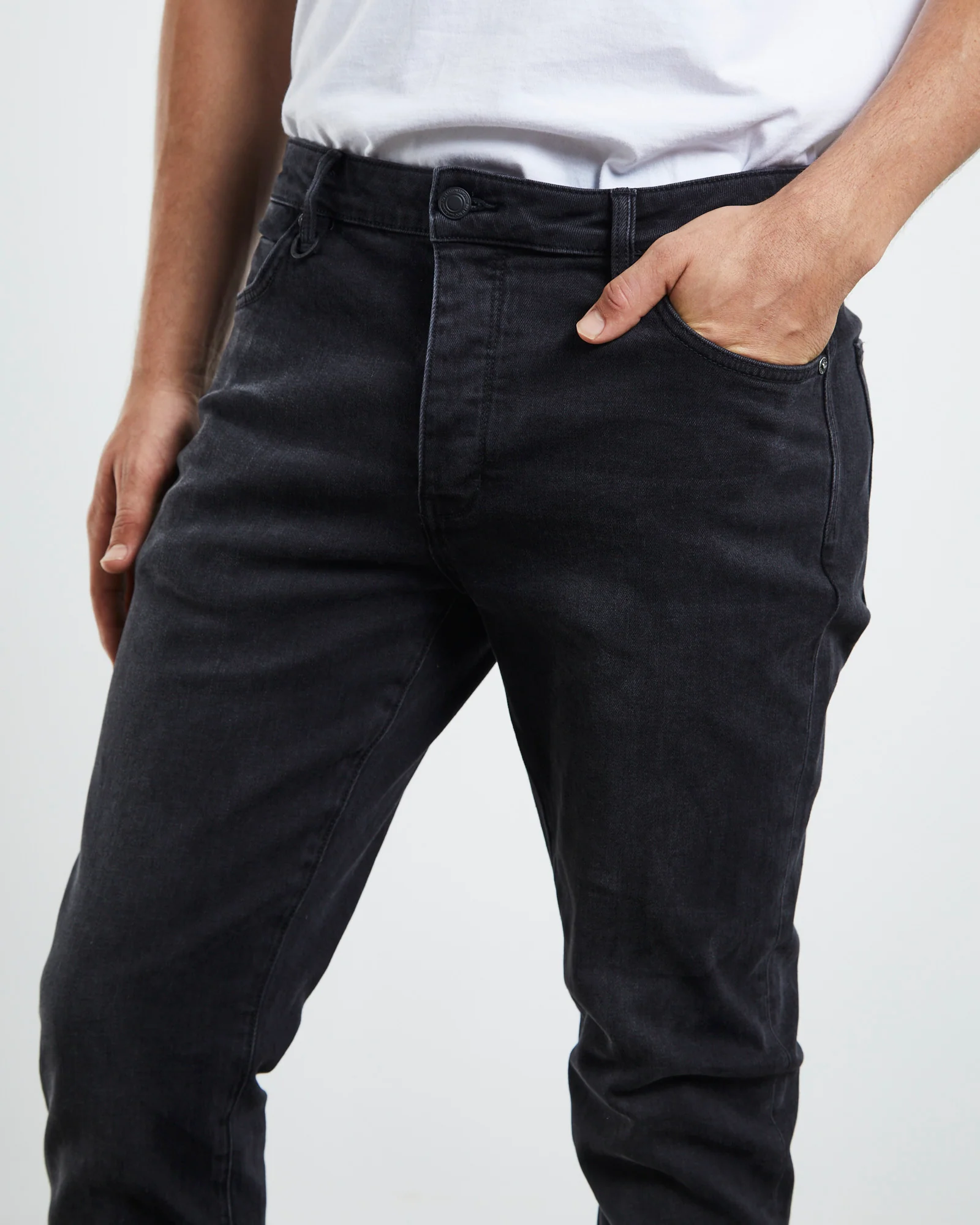 Ray Tapered Slim Denim Jeans - Image 6