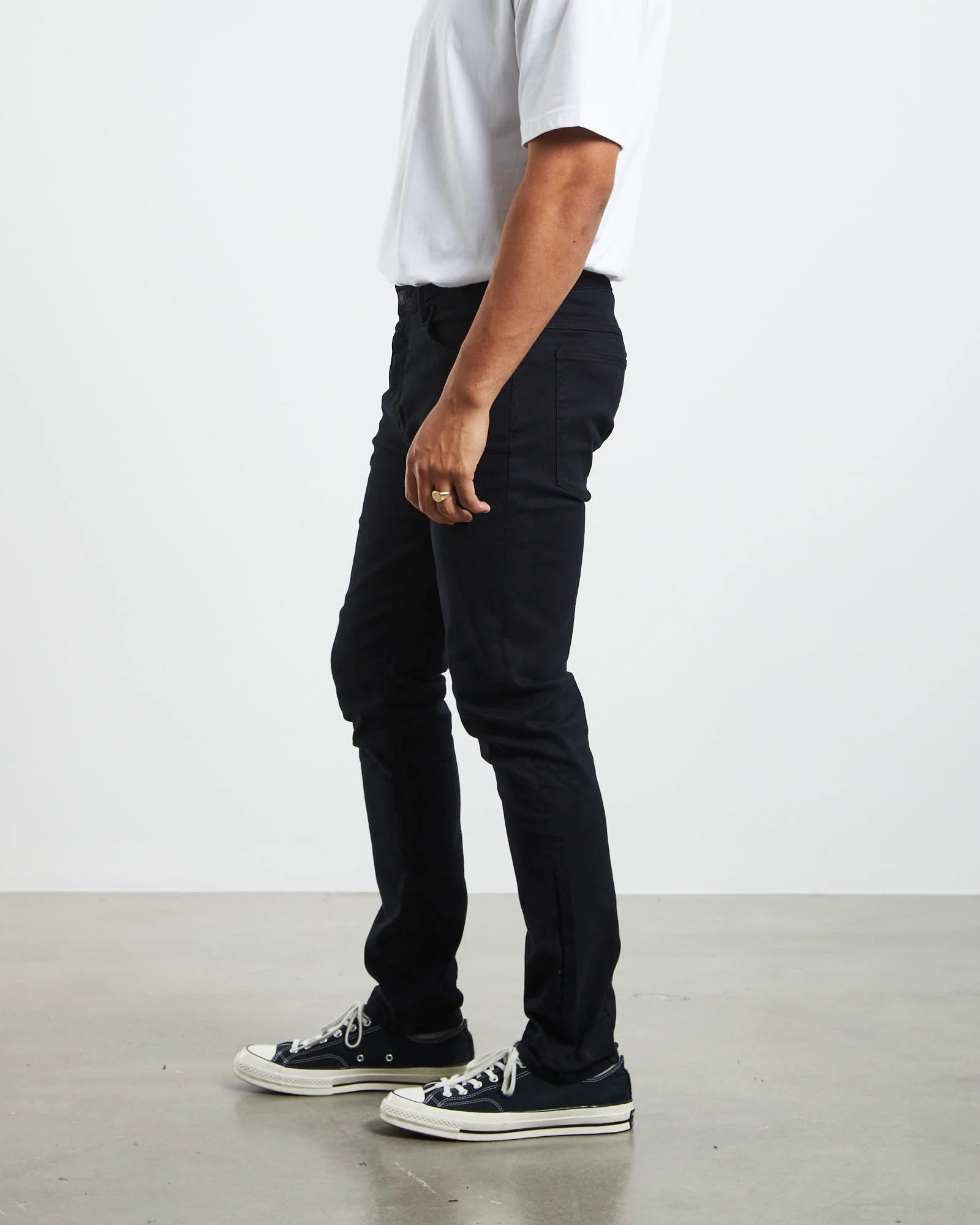 Ray Tapered Slim Denim Jeans - Image 4