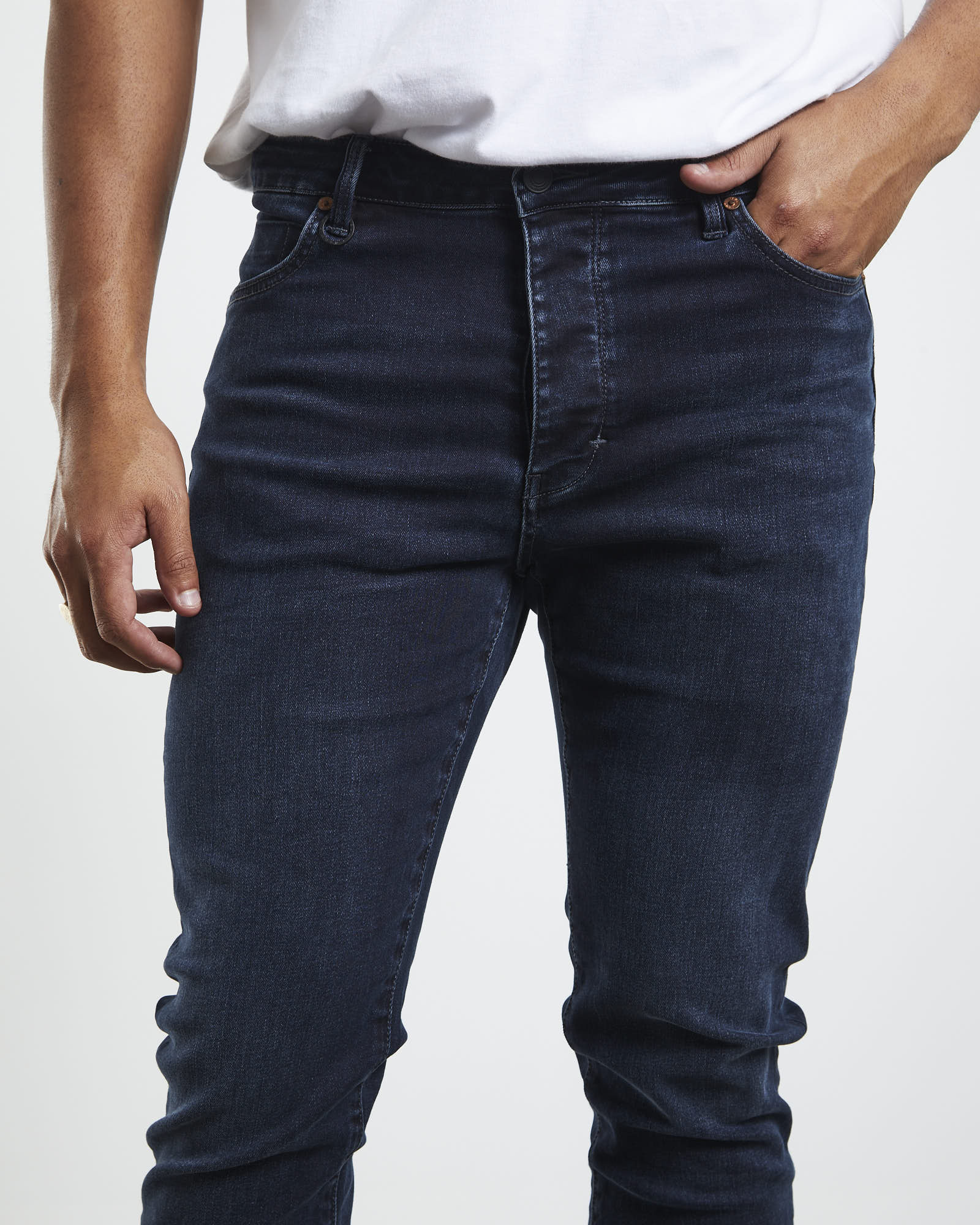 Ray Tapered Slim Denim Jeans - Image 6