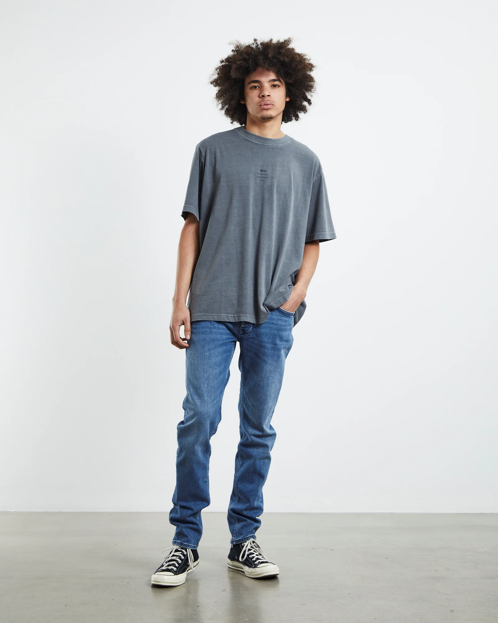 Ray Tapered Slim Denim Jeans - Image 3