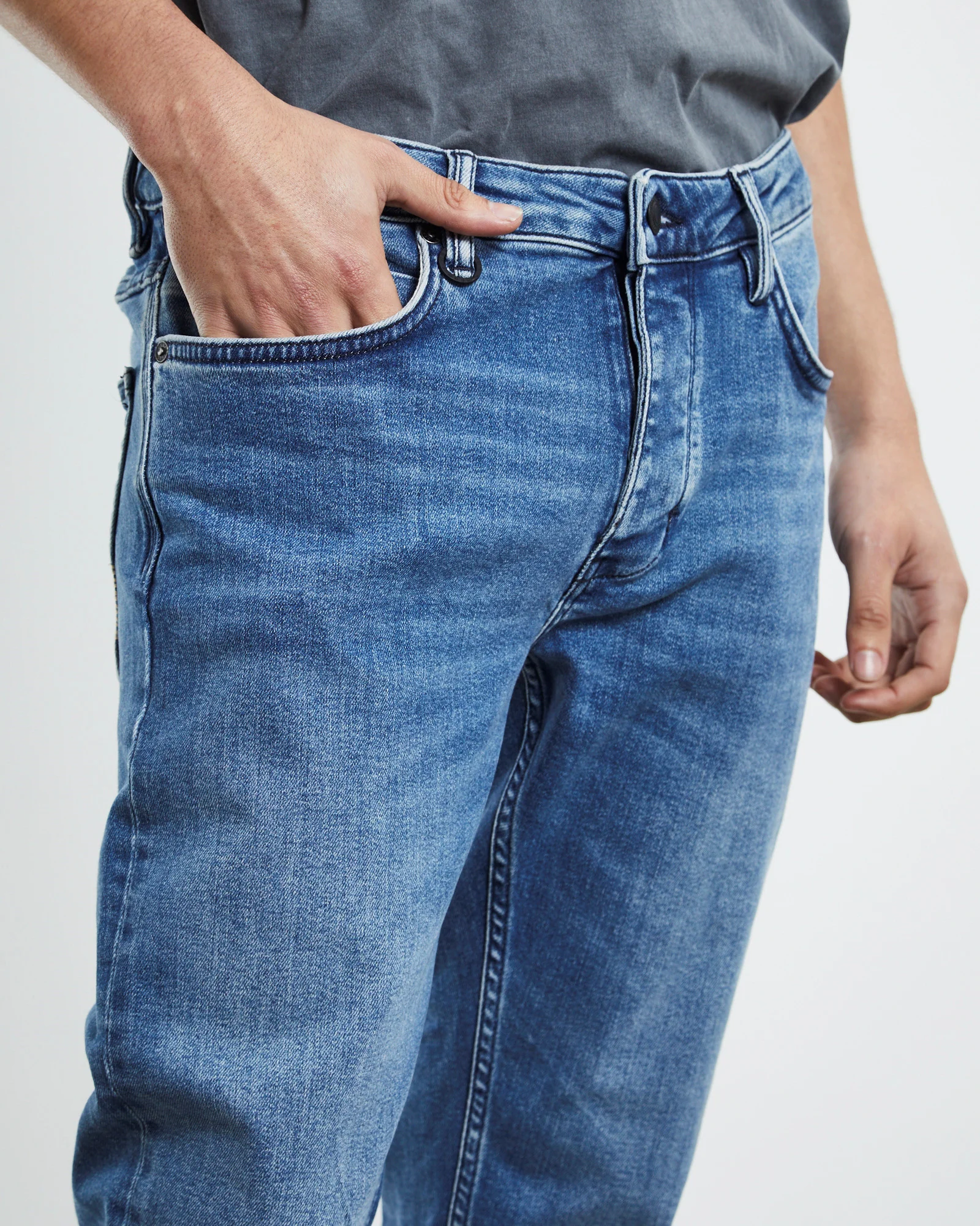 Ray Tapered Slim Denim Jeans - Image 6