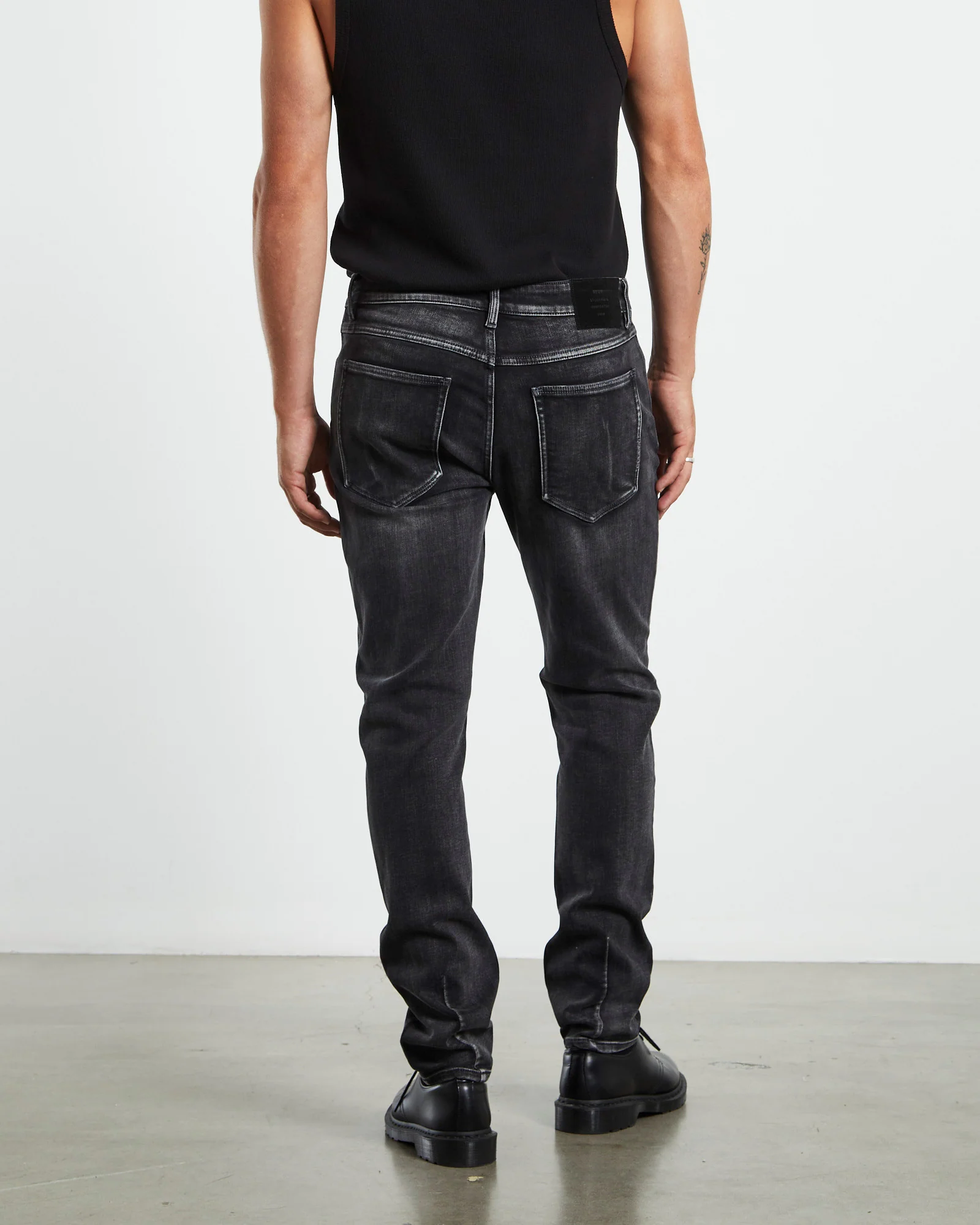 Ray Tapered Slim Jeans Interzone Black - Image 2