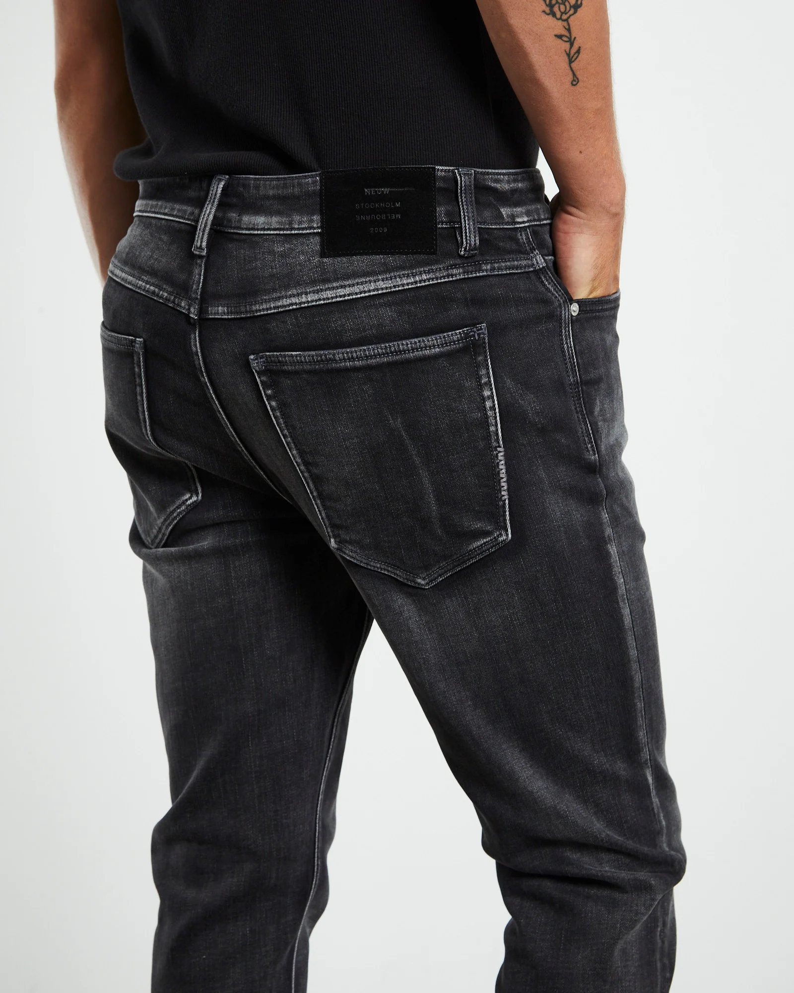 Ray Tapered Slim Jeans Interzone Black - Image 6