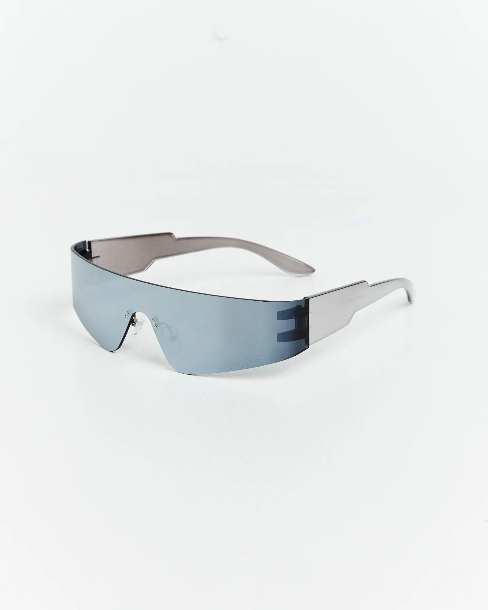 Raya Shield Sunglasses Black - Image 3