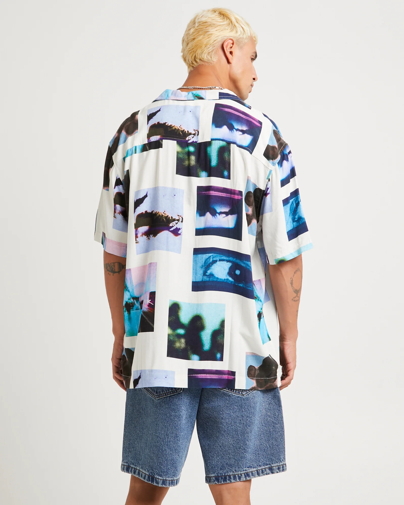 Realise Short Sleeves Resort Shirt - Image 2