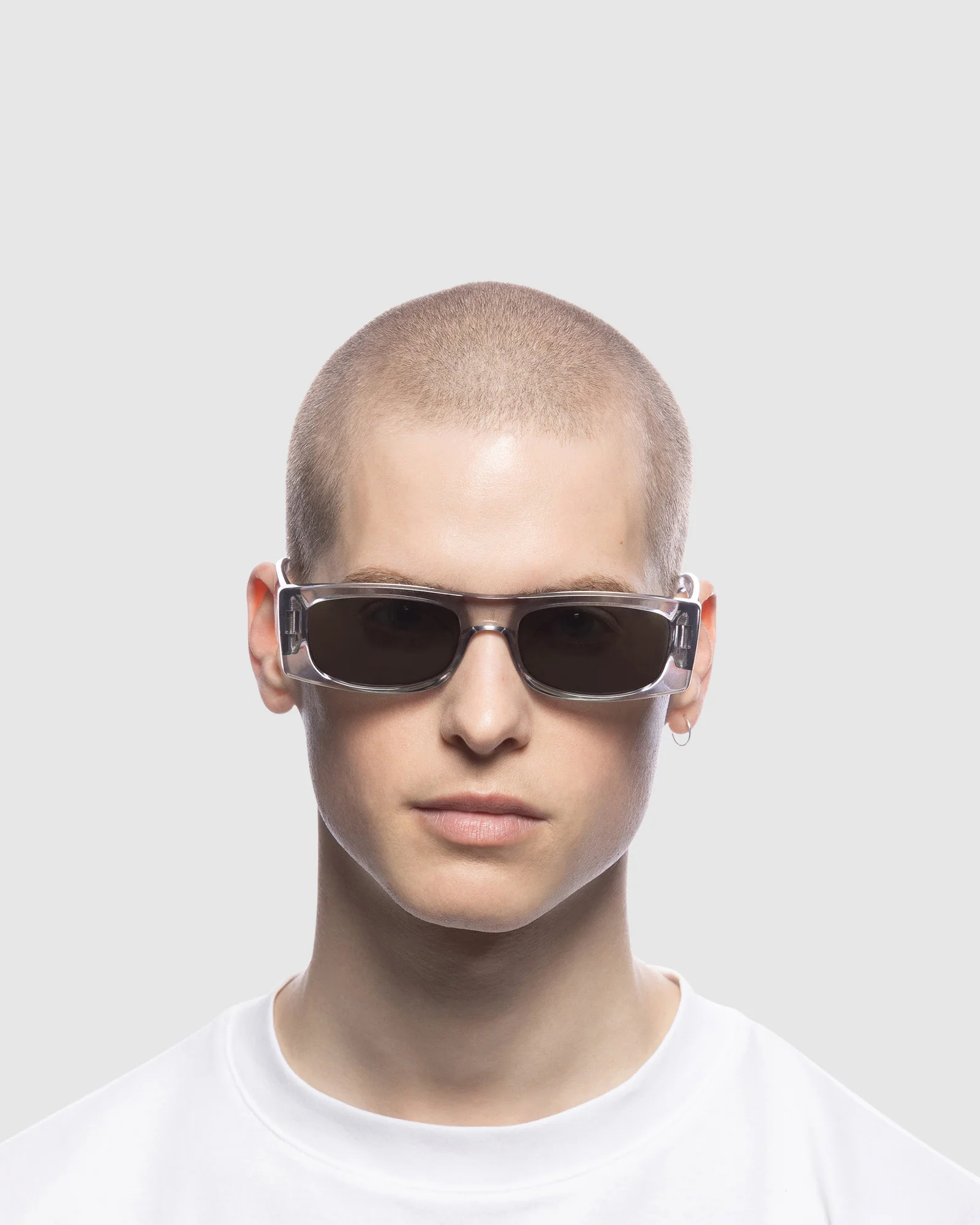 Recovery Pewter Sunglasses Khaki - Image 3