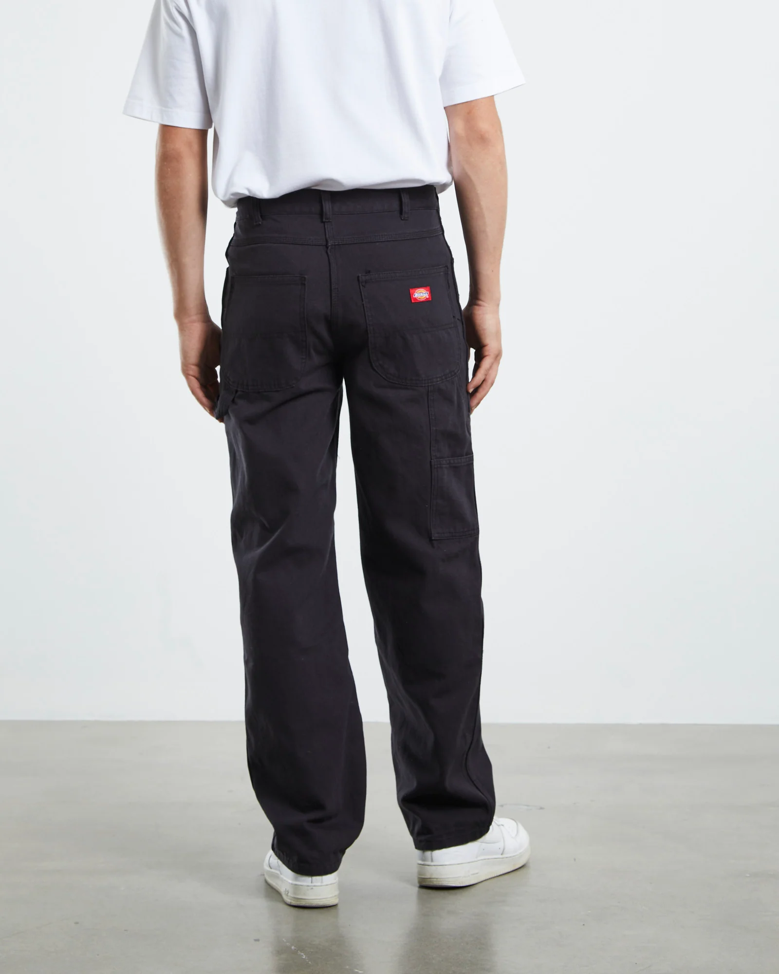 Relaxed Carpenter Jeans - Image 2