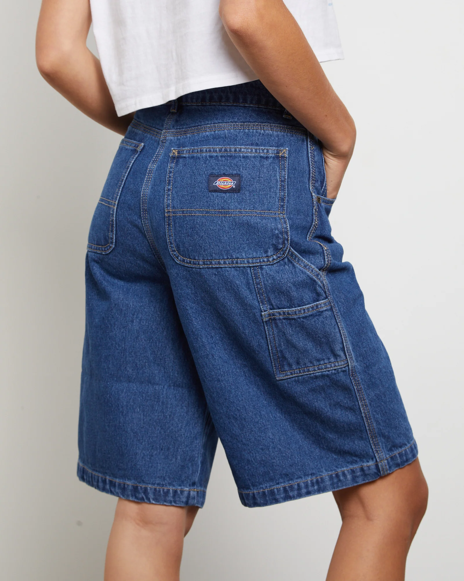 Relaxed Denim Shorts in Stone Washed Indigo - Image 5