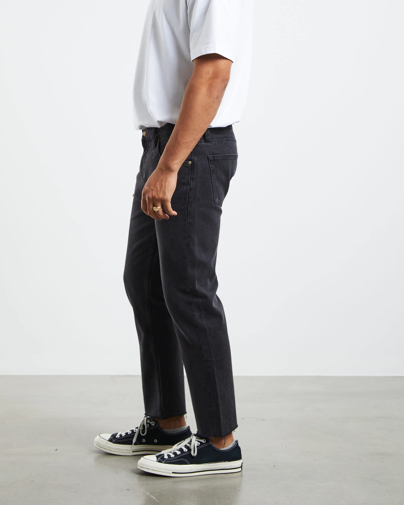Relaxo Chop Denim Jeans - Image 4