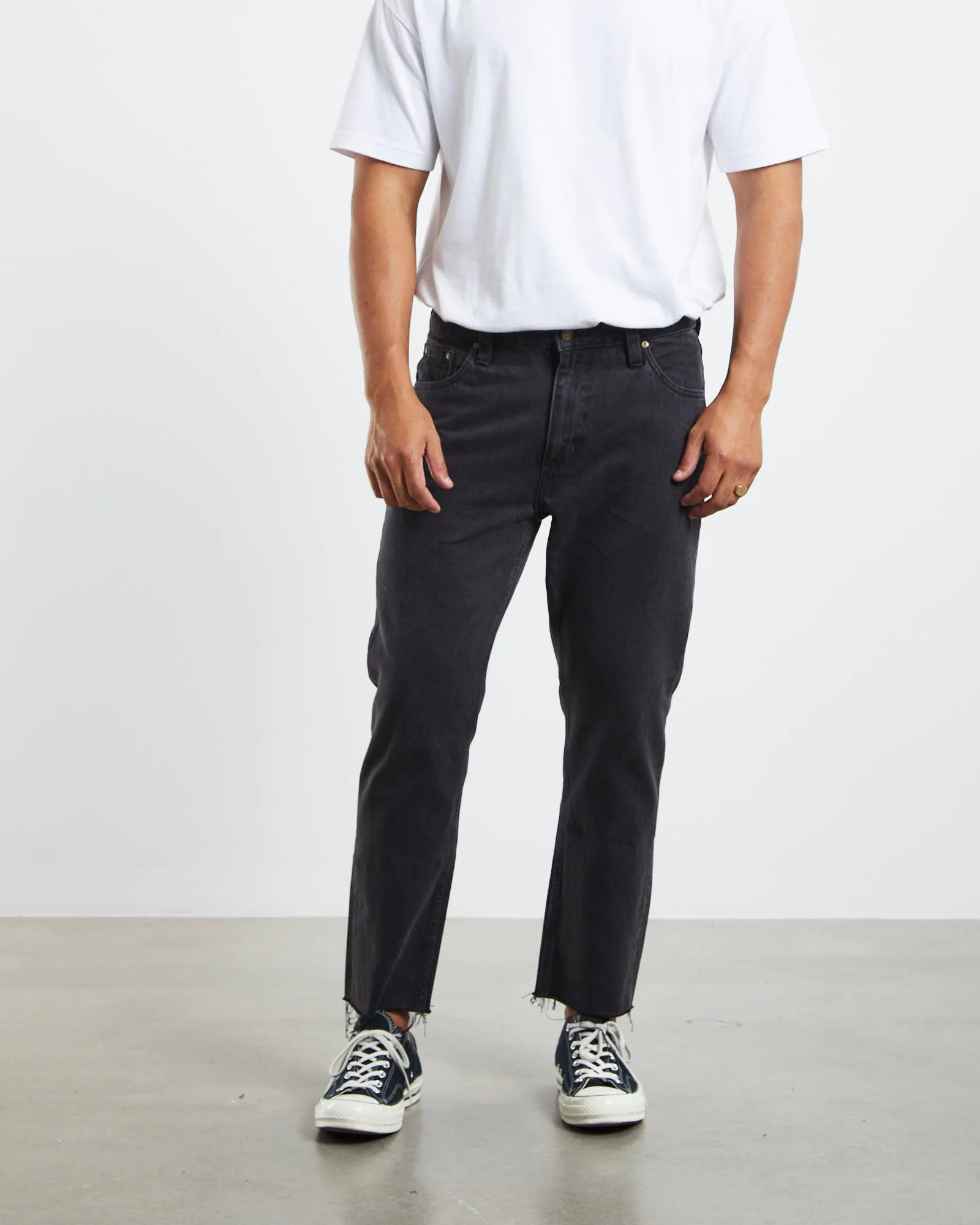 Relaxo Chop Denim Jeans - Image 5