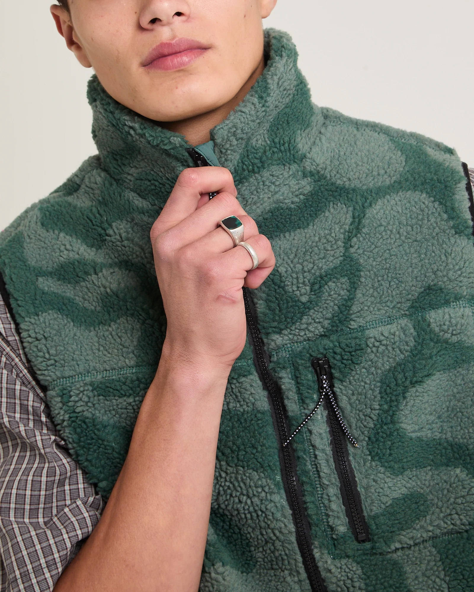 Revival Fleece Vest - Image 5