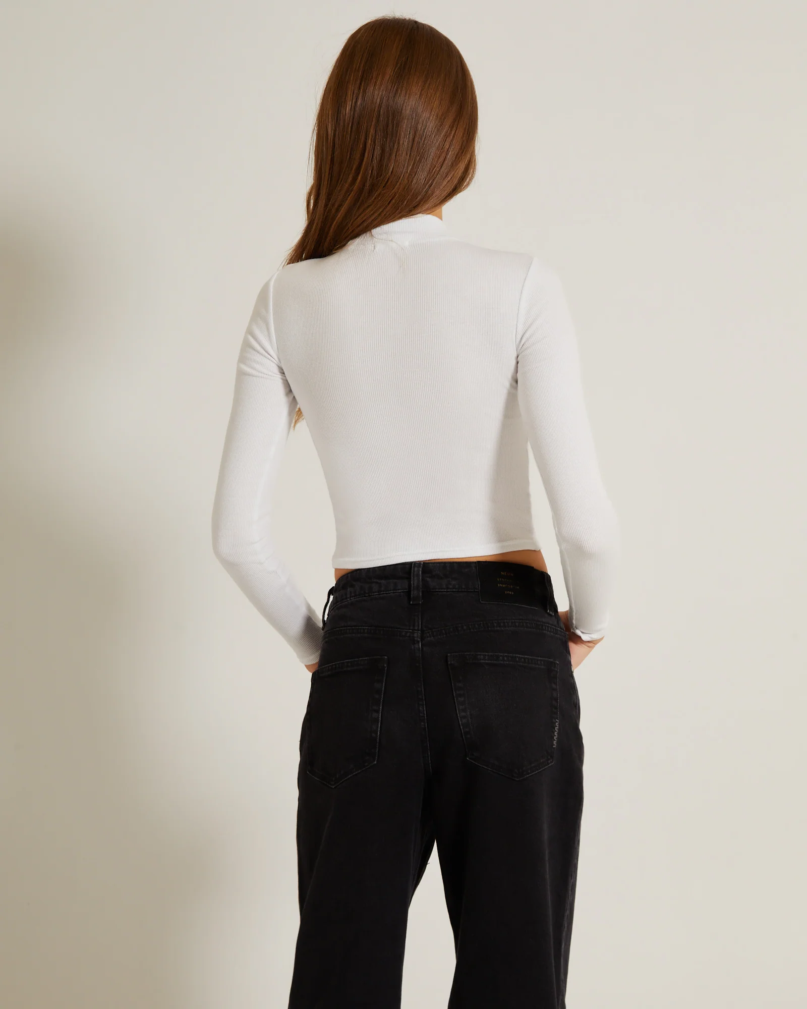 Ribbed Long Sleeve Crop Skivvy - Image 2